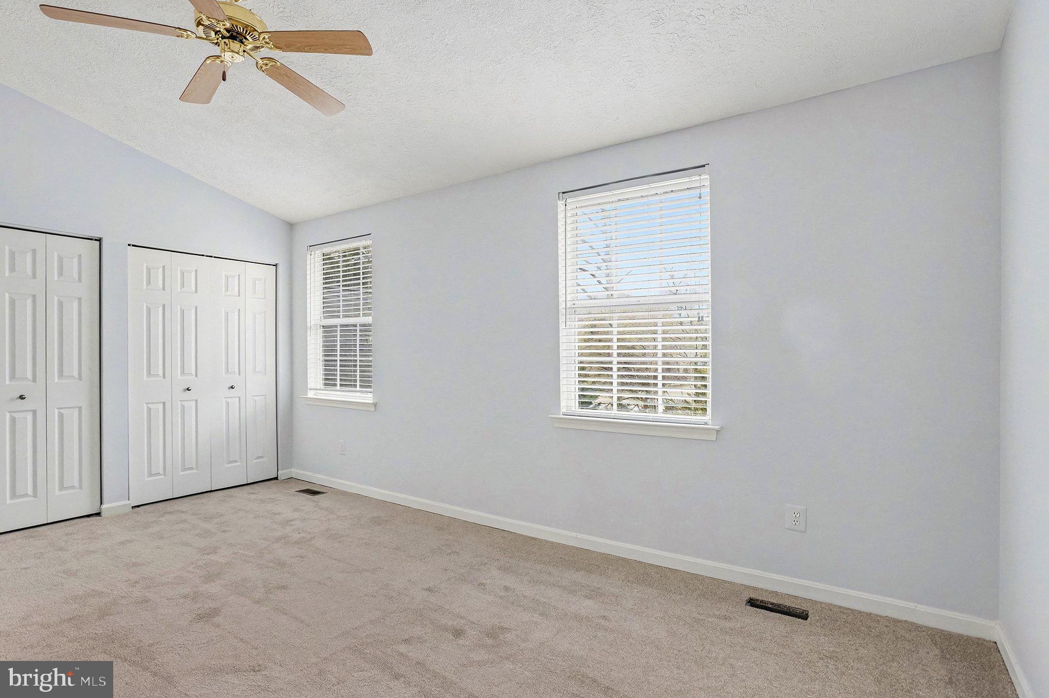 HARFORD TOWN - Residential