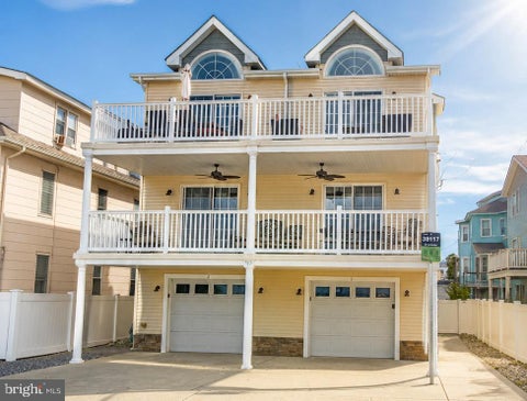 Homes For Sale - 223 E Roberts Avenue #B<br/> WILDWOOD, NJ 08260