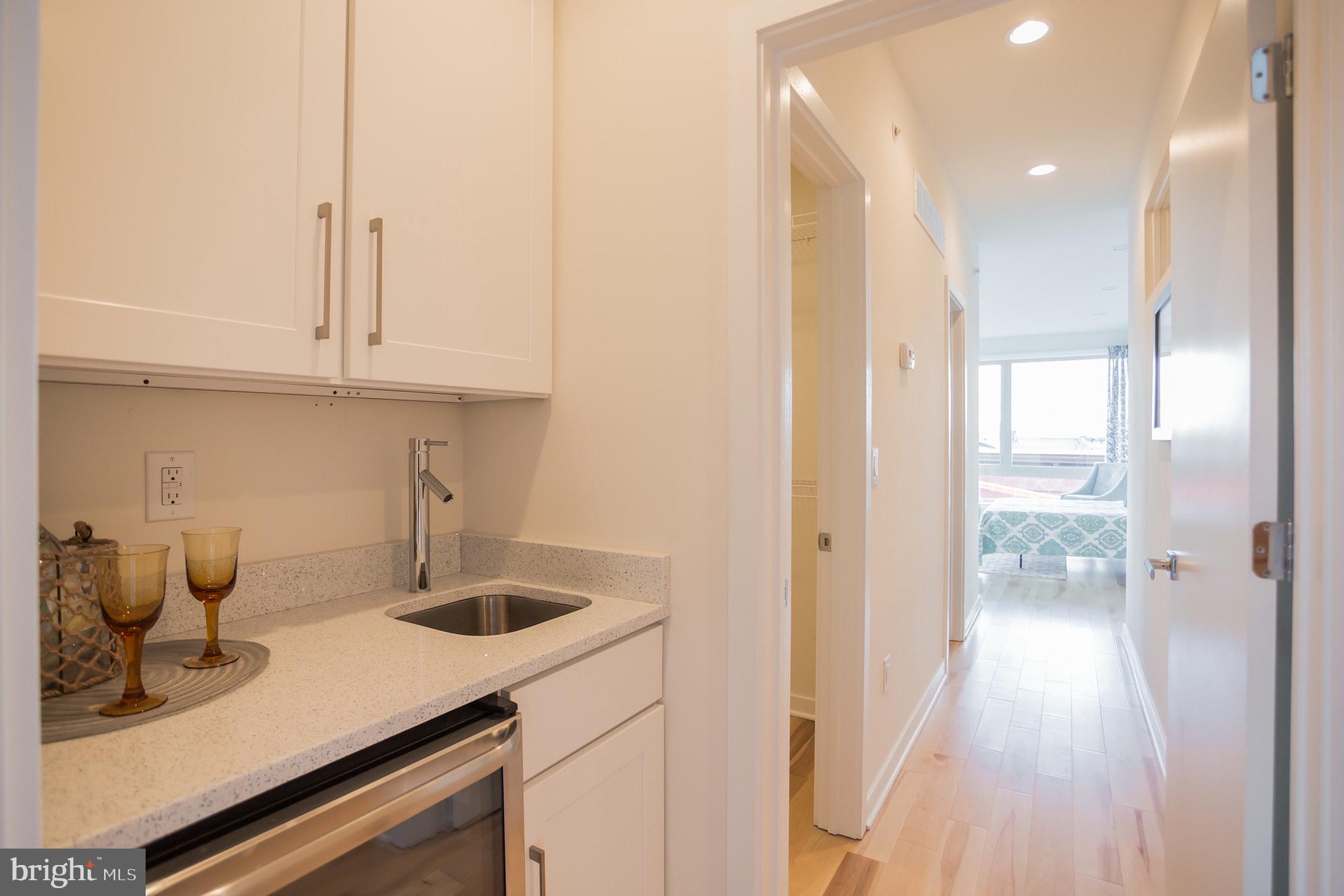 POINT BREEZE - Residential Lease