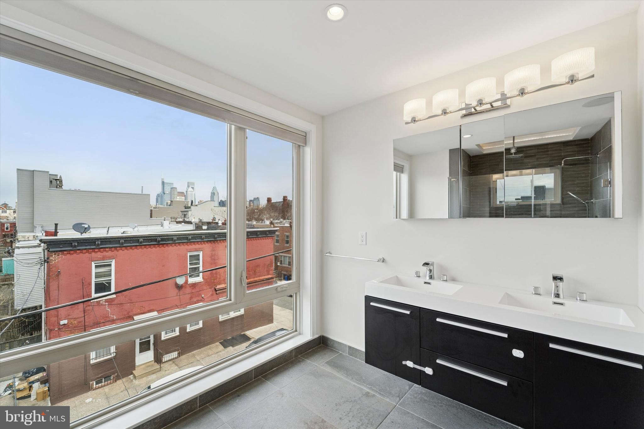 POINT BREEZE - Residential Lease