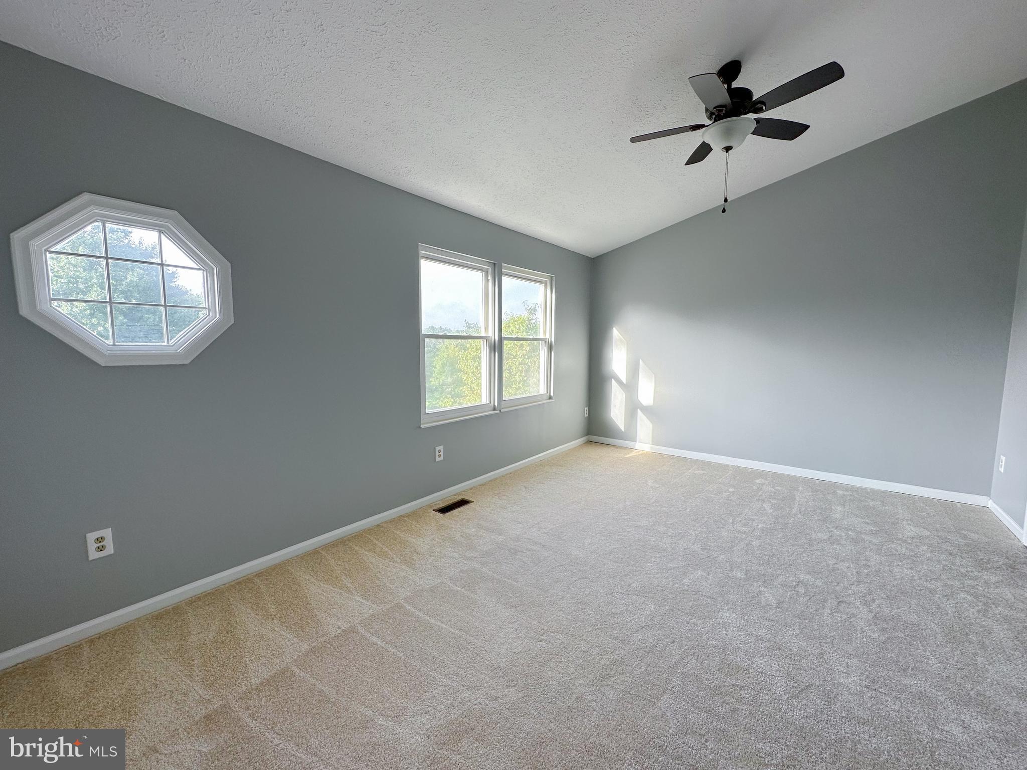 AMBERFIELD - Residential