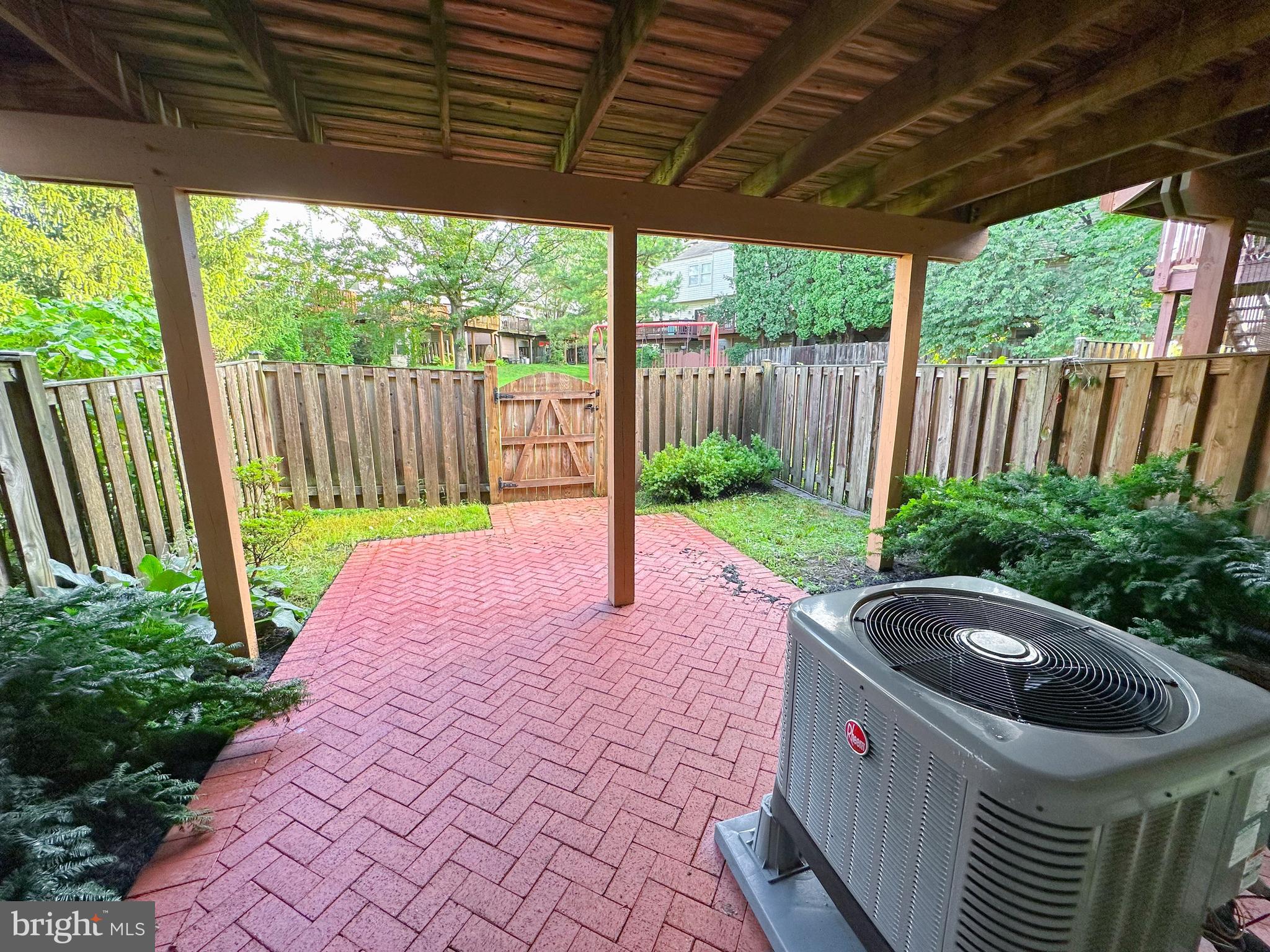 AMBERFIELD - Residential