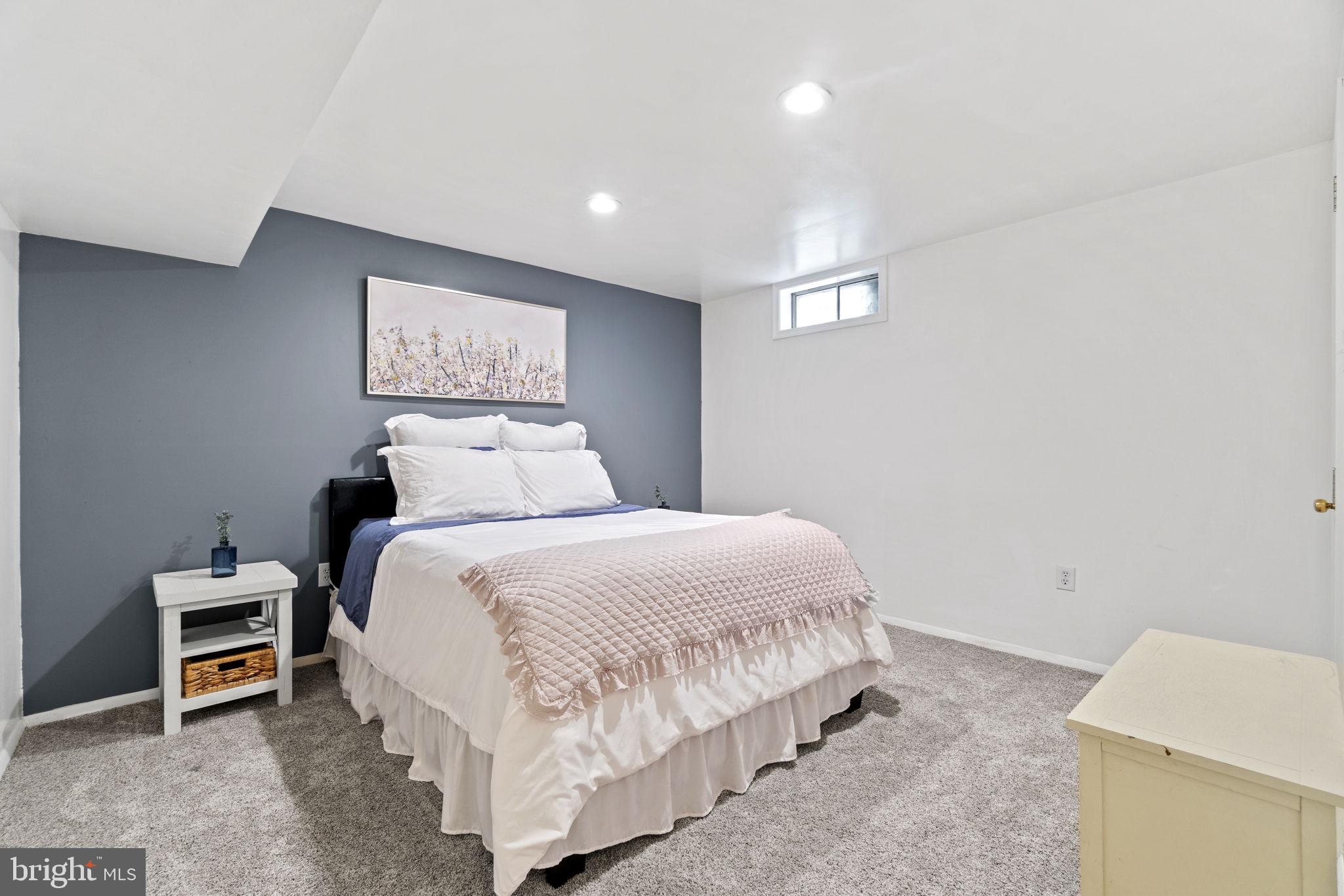 OLD STAGE KNOLLS PLAT TH - Residential