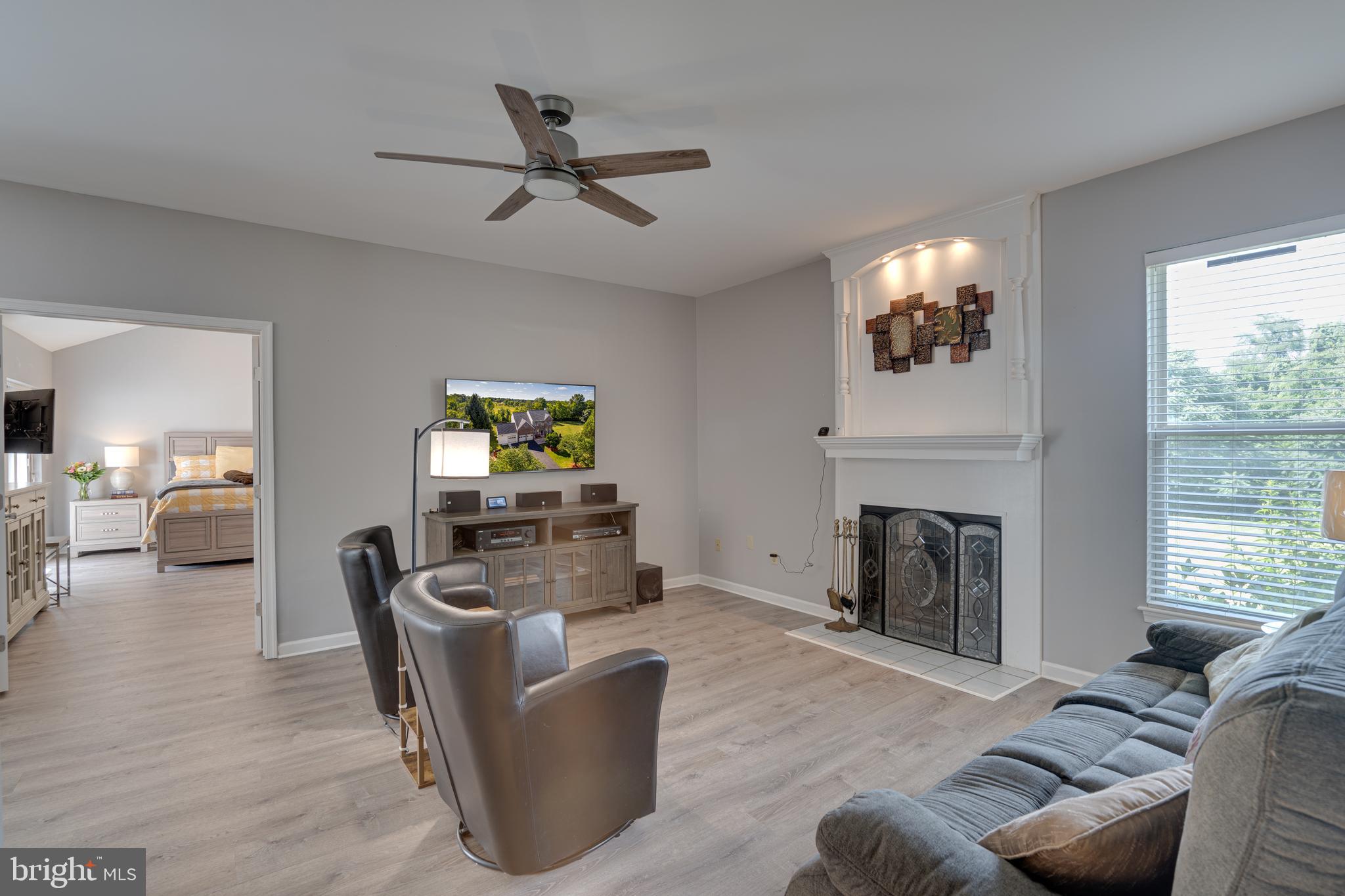 STONE BROOK - Residential