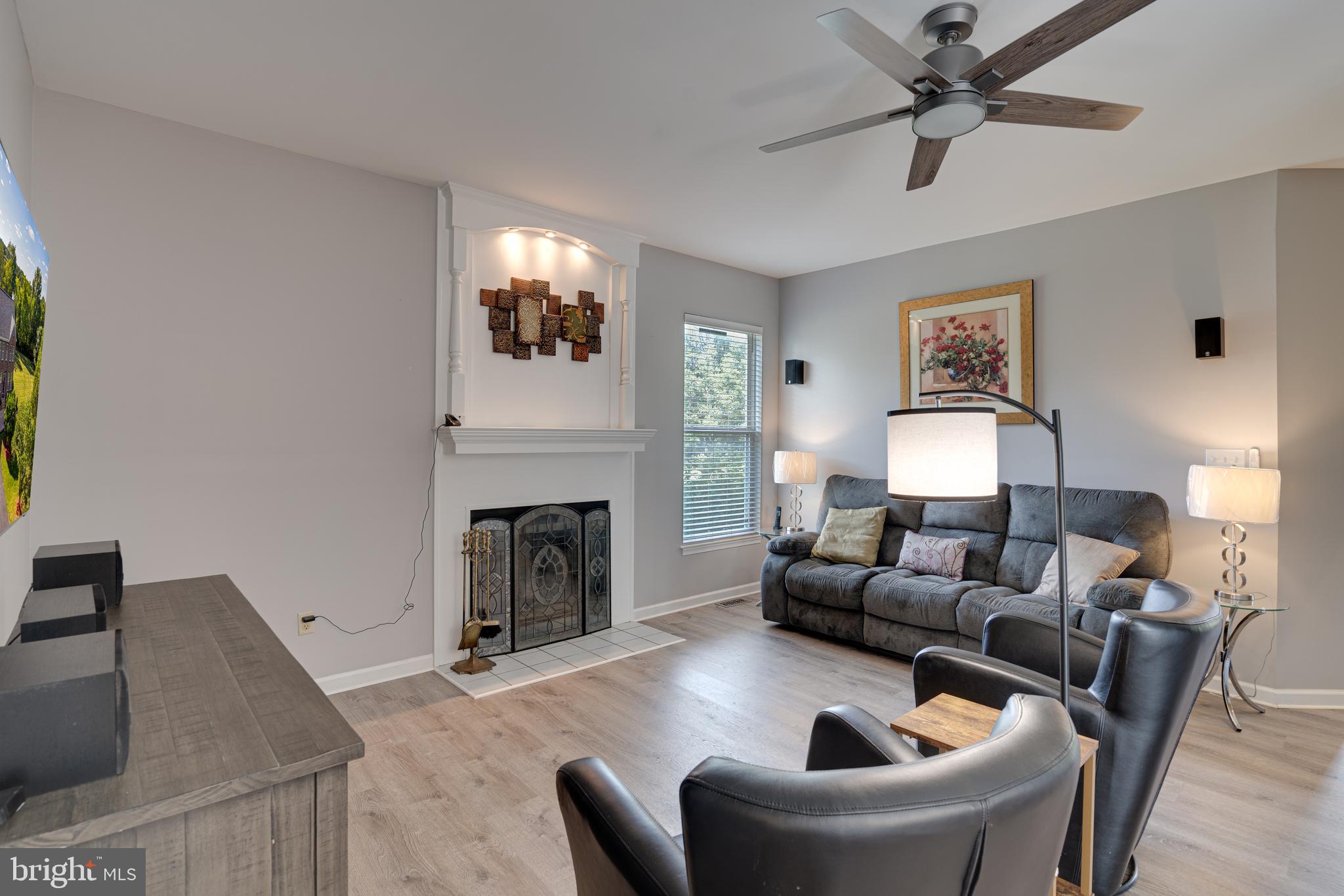 STONE BROOK - Residential