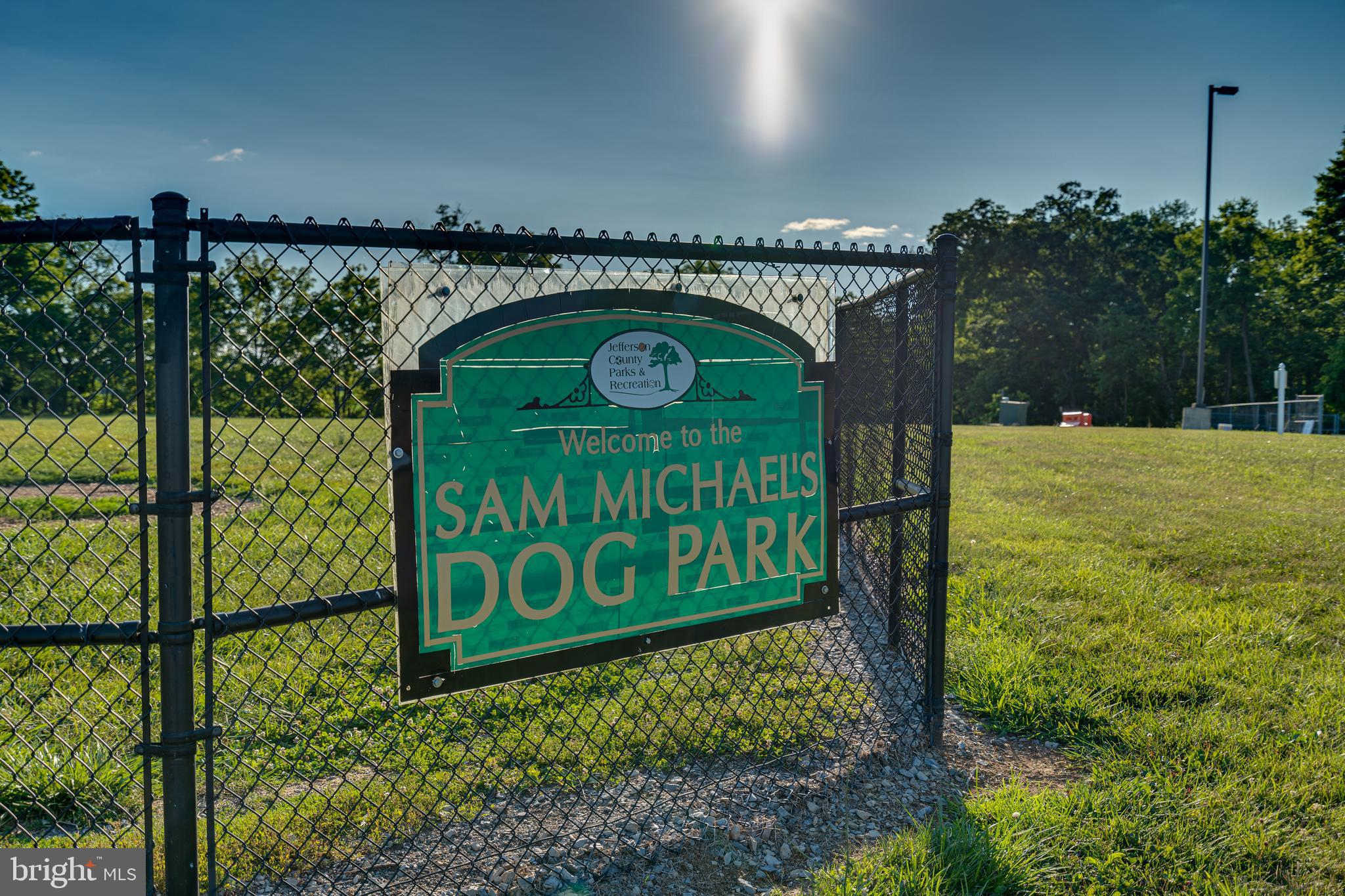 STONE BROOK - Residential