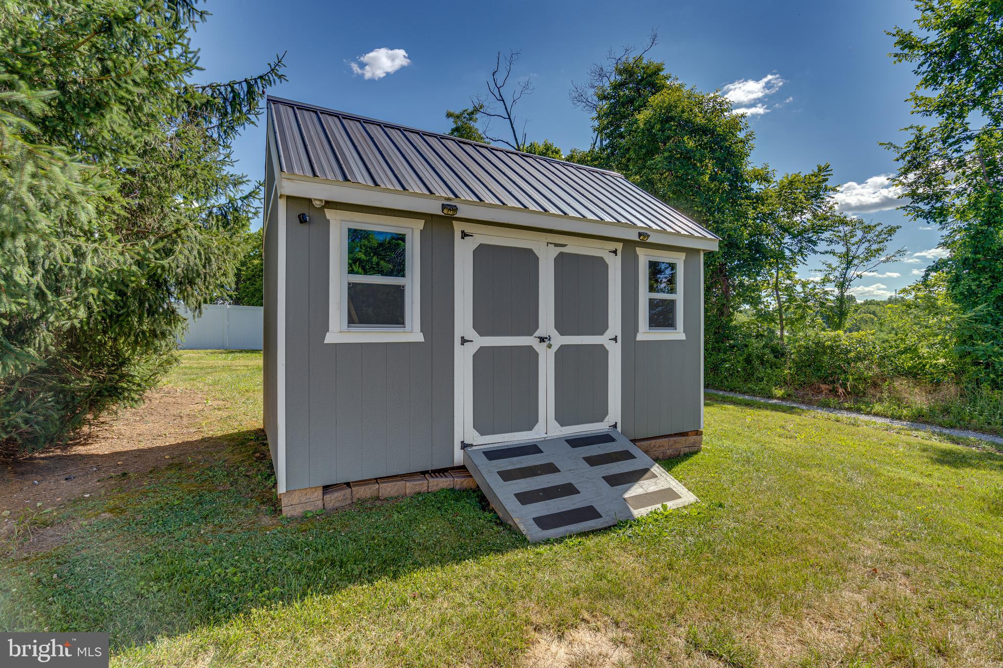 STONE BROOK - Residential