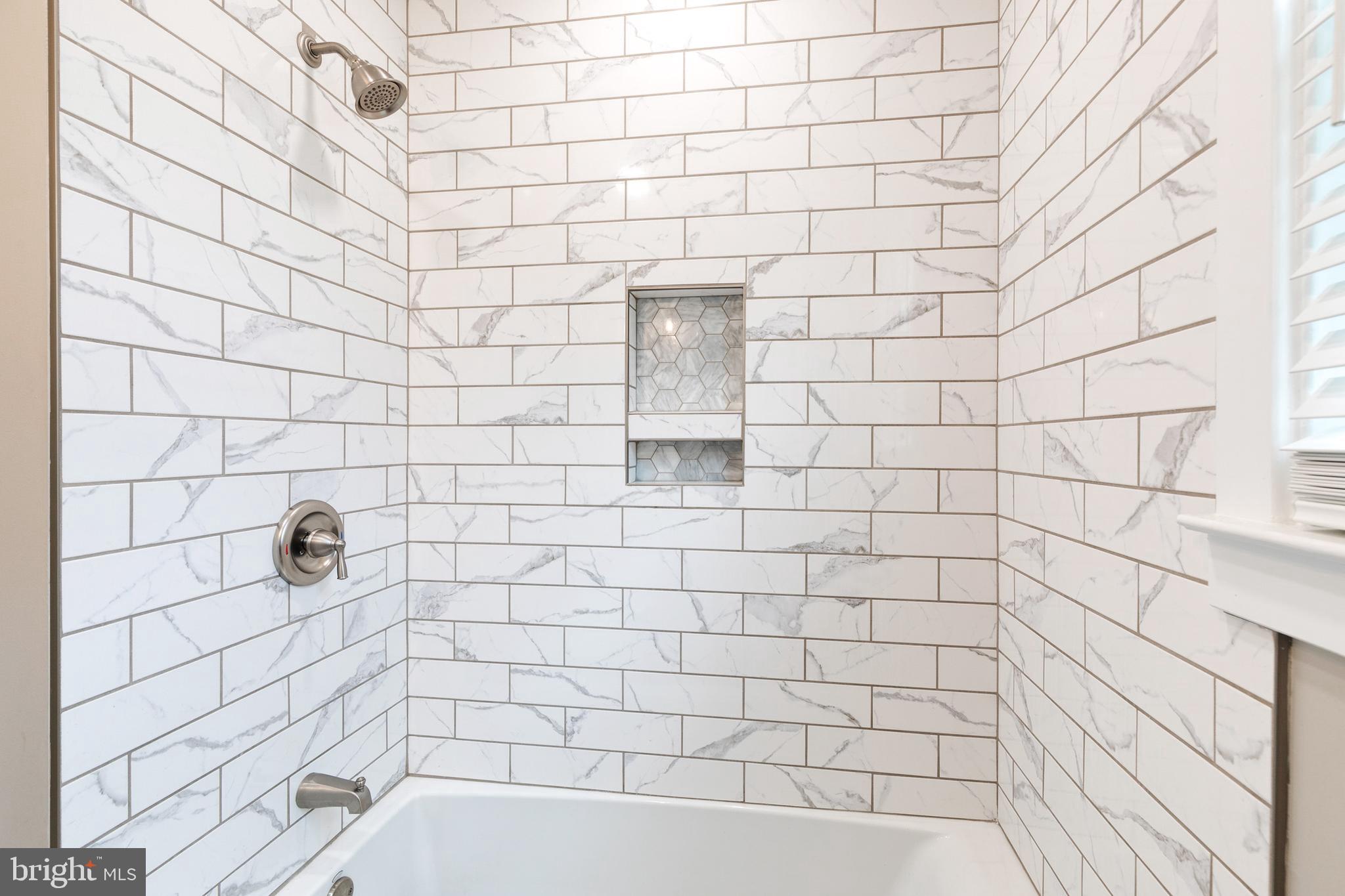 ROBERN PARK - Residential