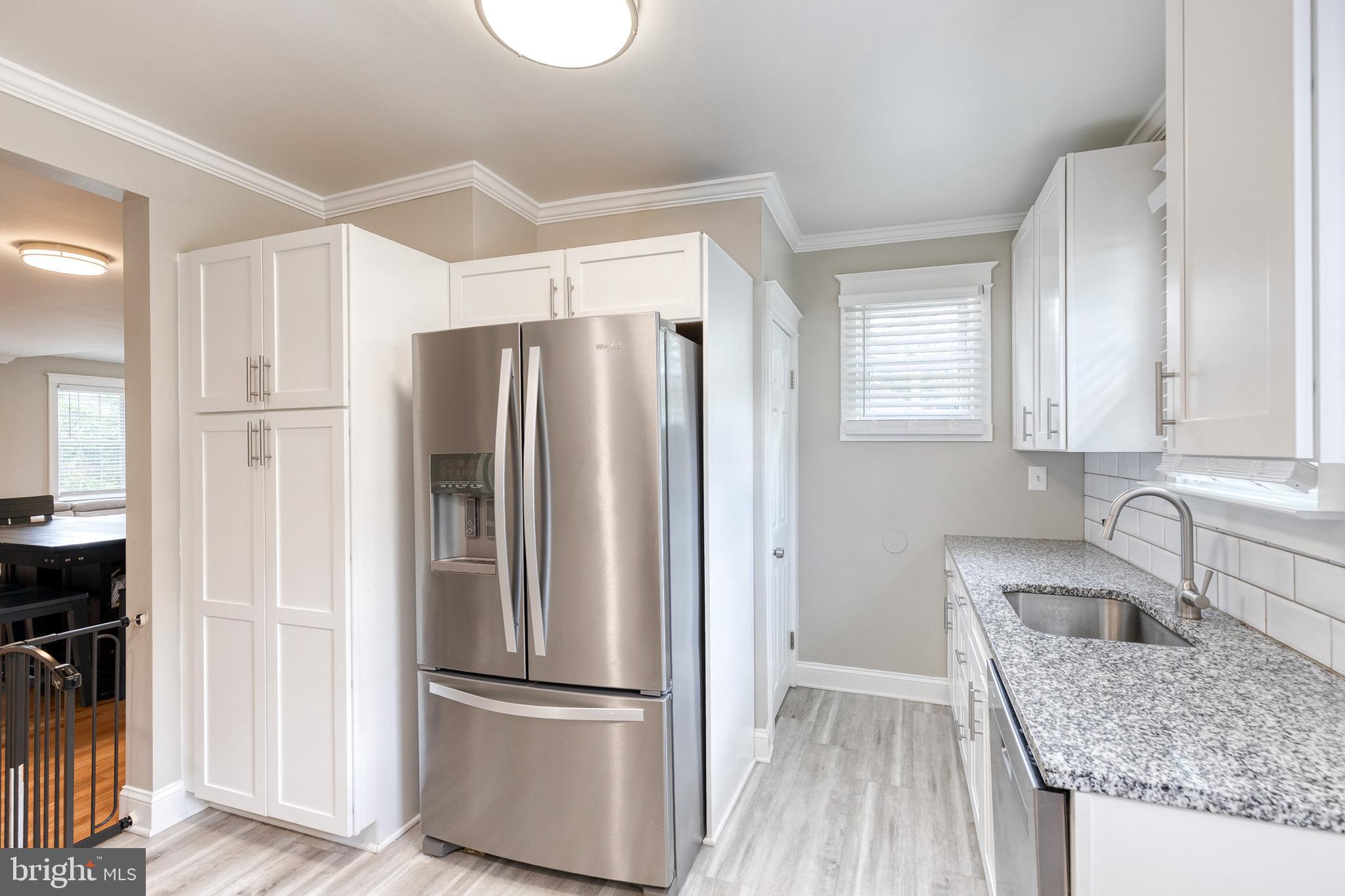ROBERN PARK - Residential