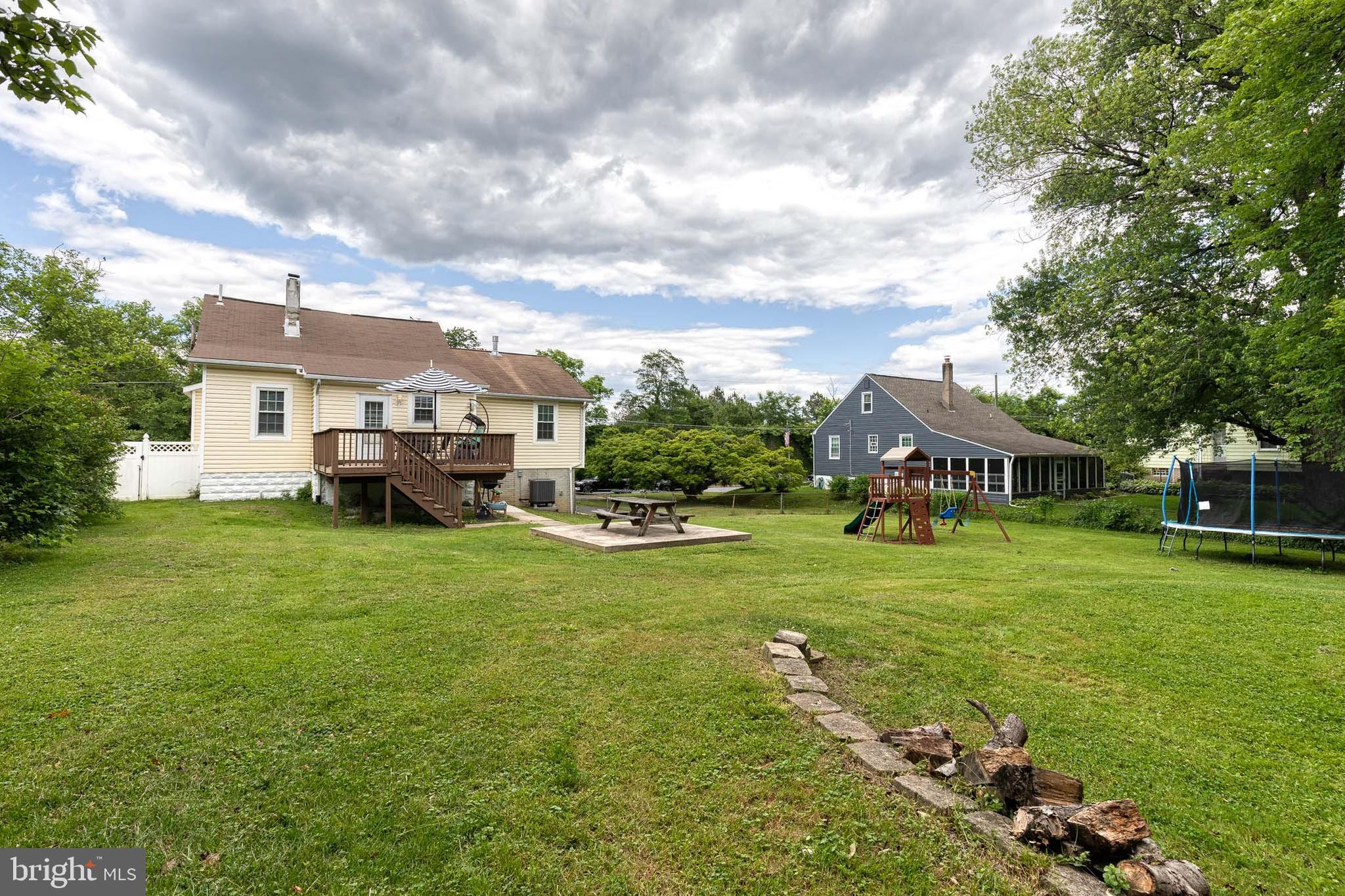 ROBERN PARK - Residential