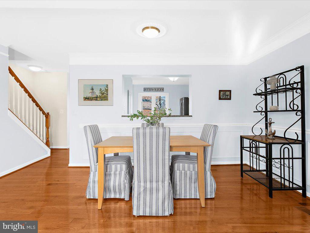 CREEKSIDE - Residential