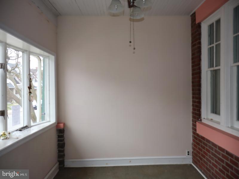 WEST OAK LANE - Residential