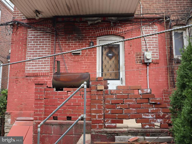 WEST OAK LANE - Residential