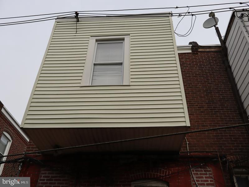 WEST OAK LANE - Residential