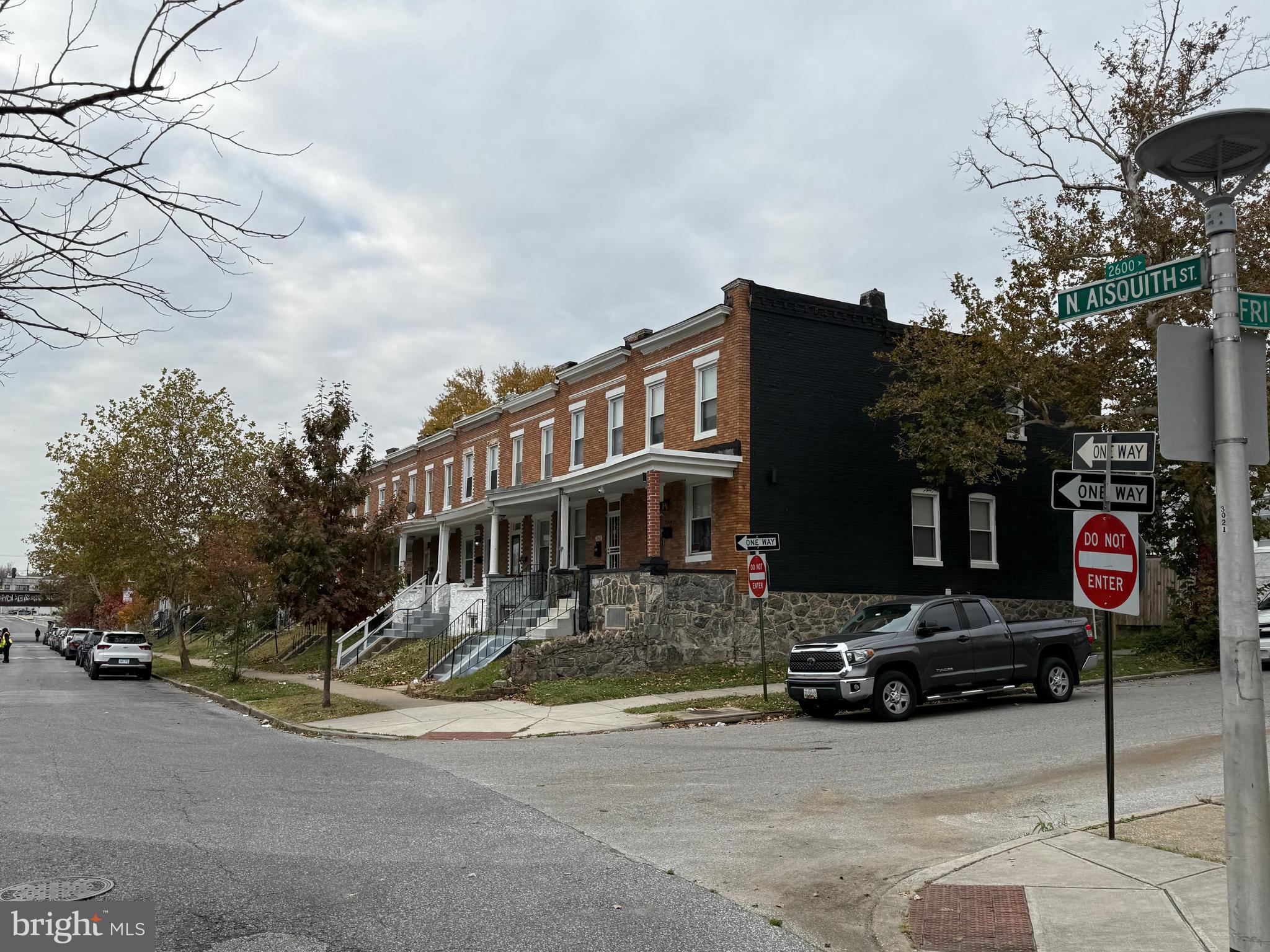 COLDSTREAM HOMESTEAD MONTEBELLO HISTORIC DISTRICT - Residential