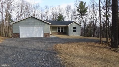 Homes For Sale - 746 Hilltop Rd<br/> MILLERSTOWN, PA 17062