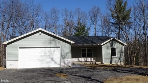 Photo of 746 Hilltop Rd, MILLERSTOWN, PA 17062 (MLS # PAPY2009008)