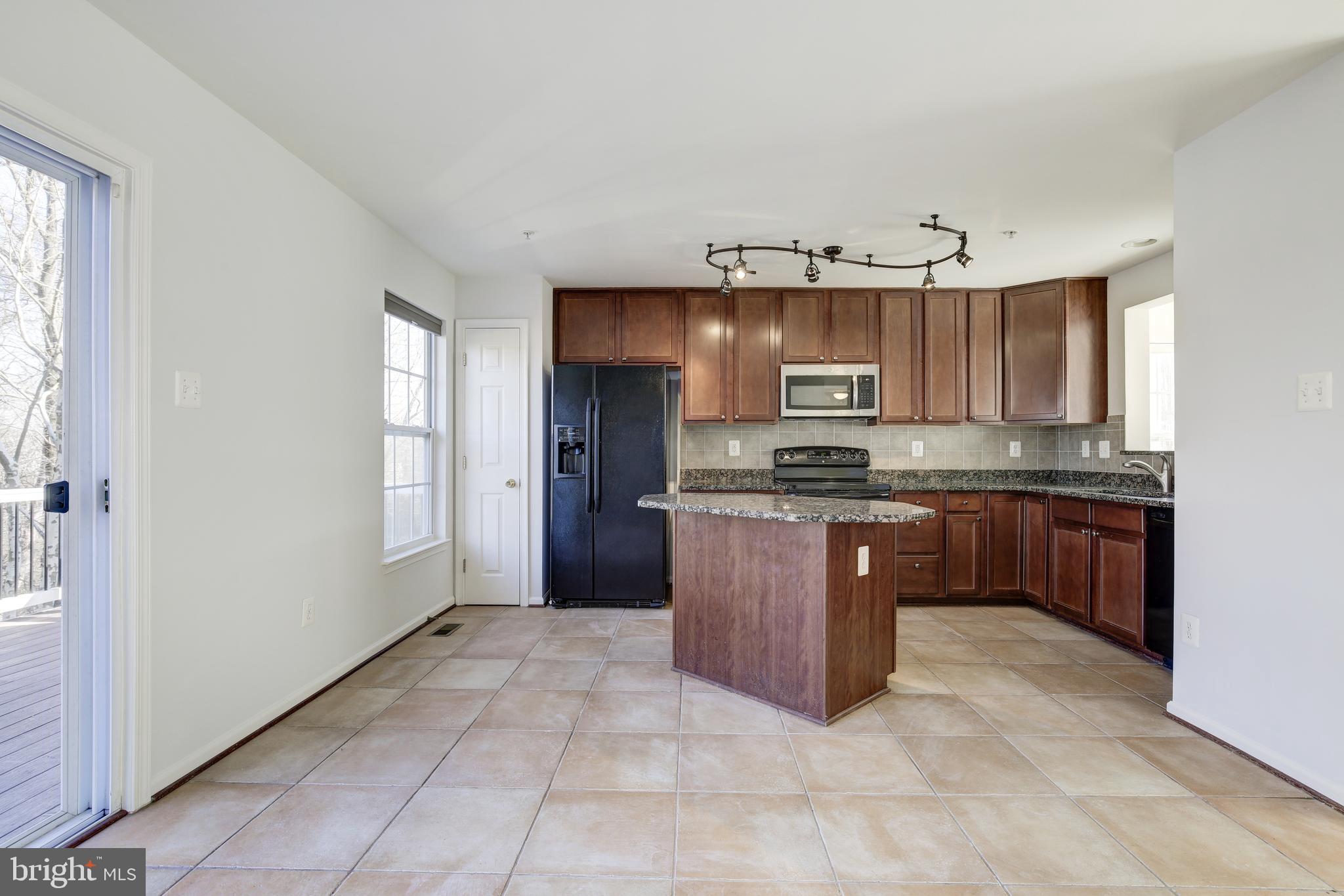 THE OAKS AT WATERS EDGE - Residential