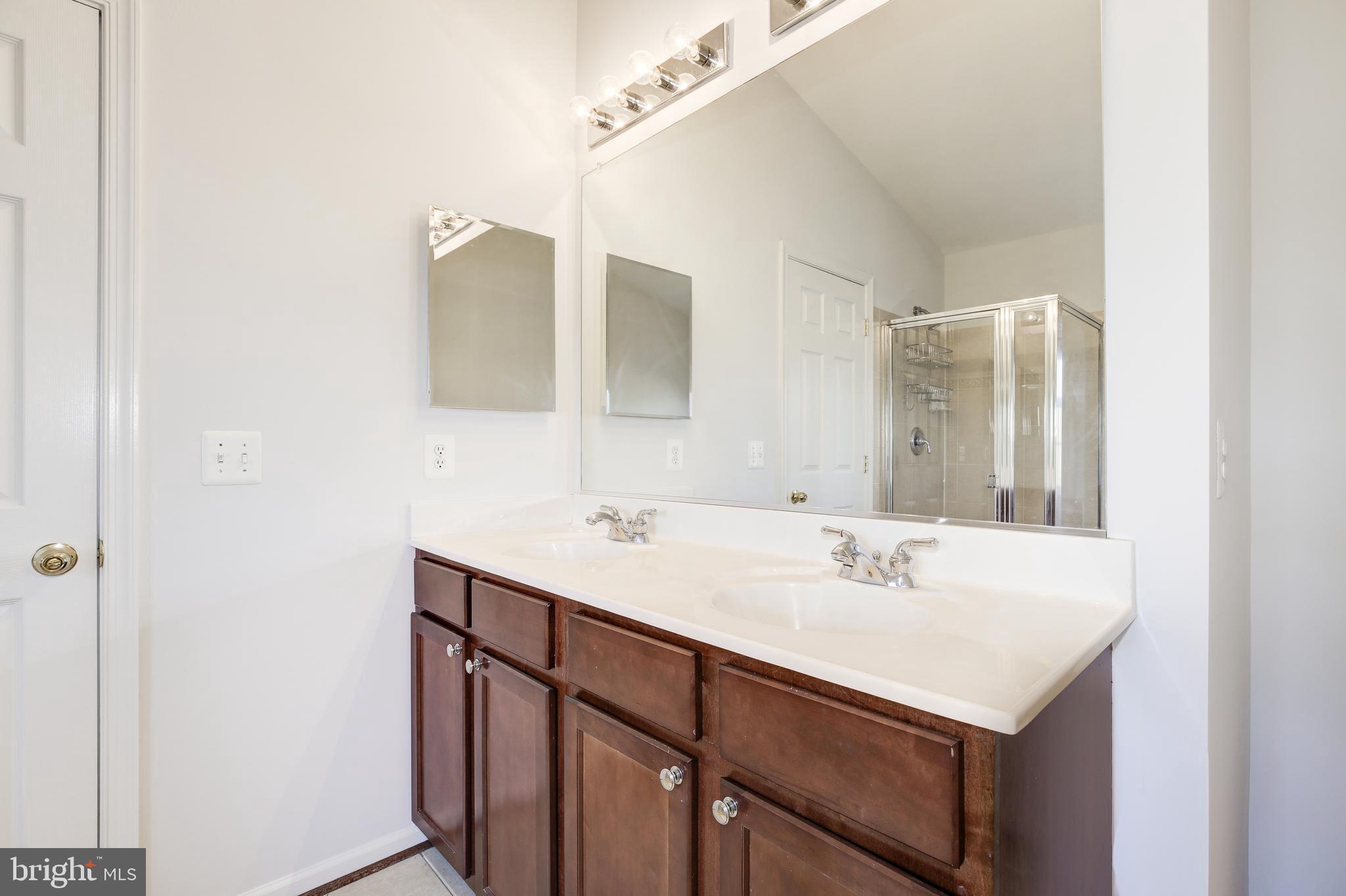 THE OAKS AT WATERS EDGE - Residential