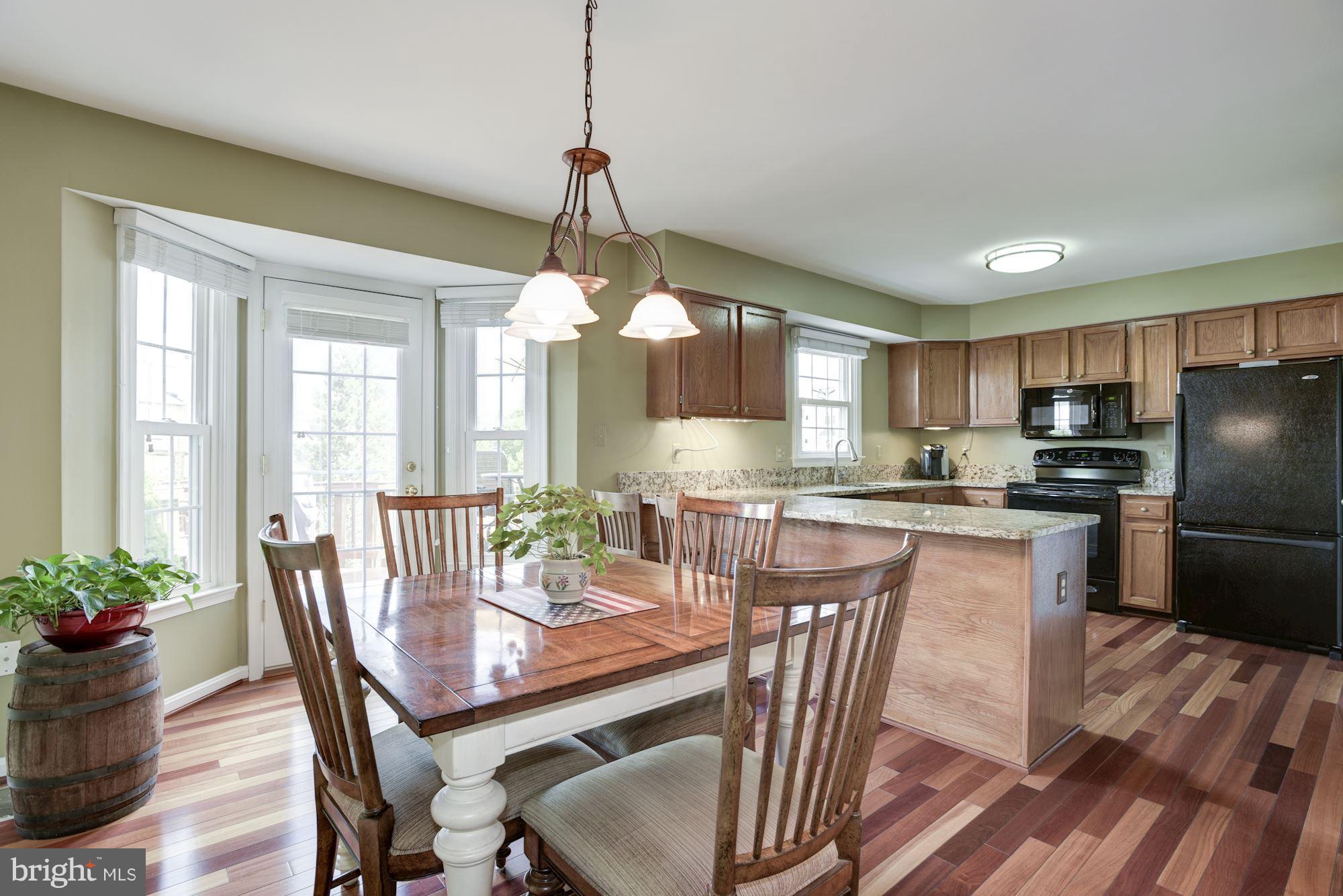 ASHBURN FARM - Residential