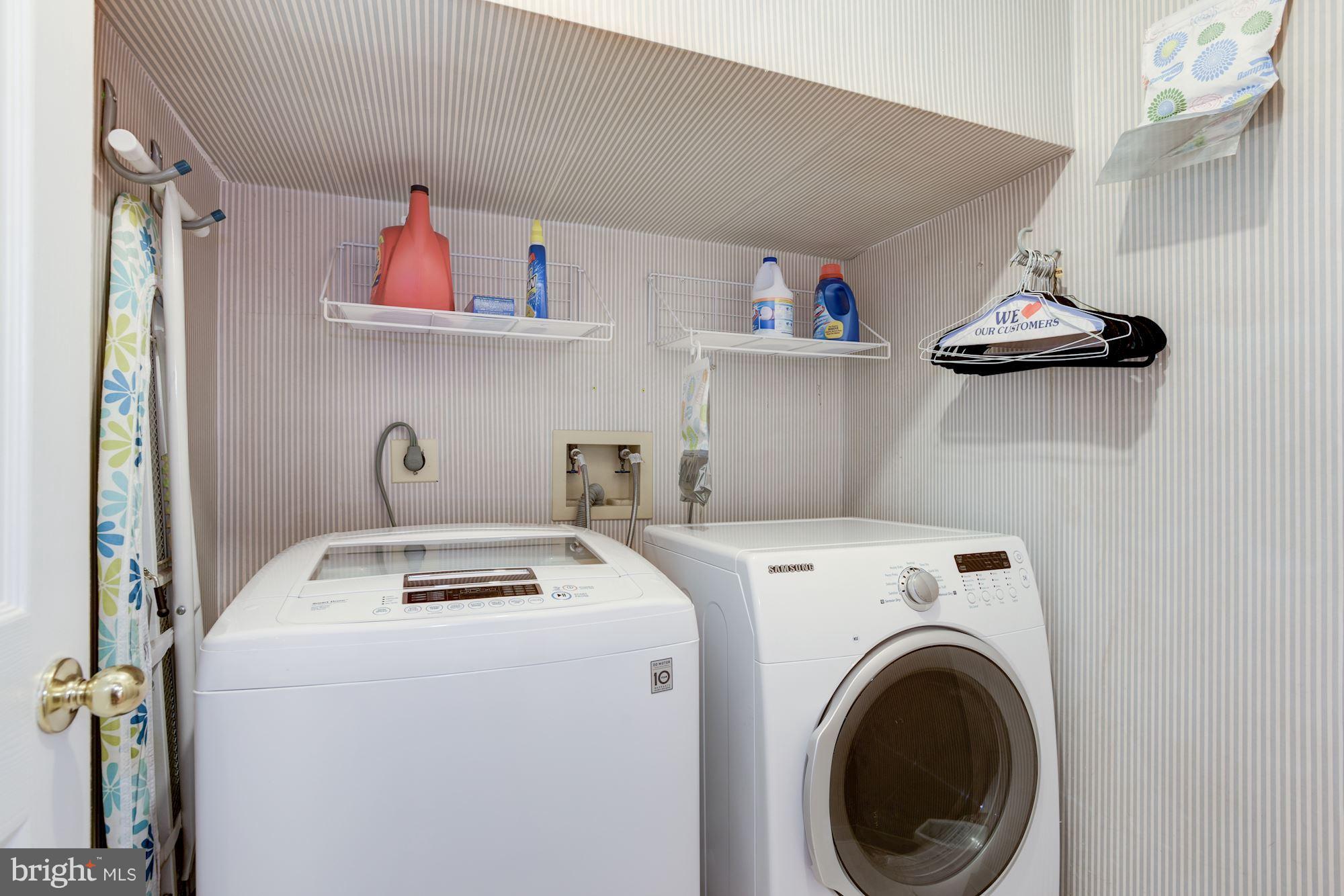 ASHBURN FARM - Residential