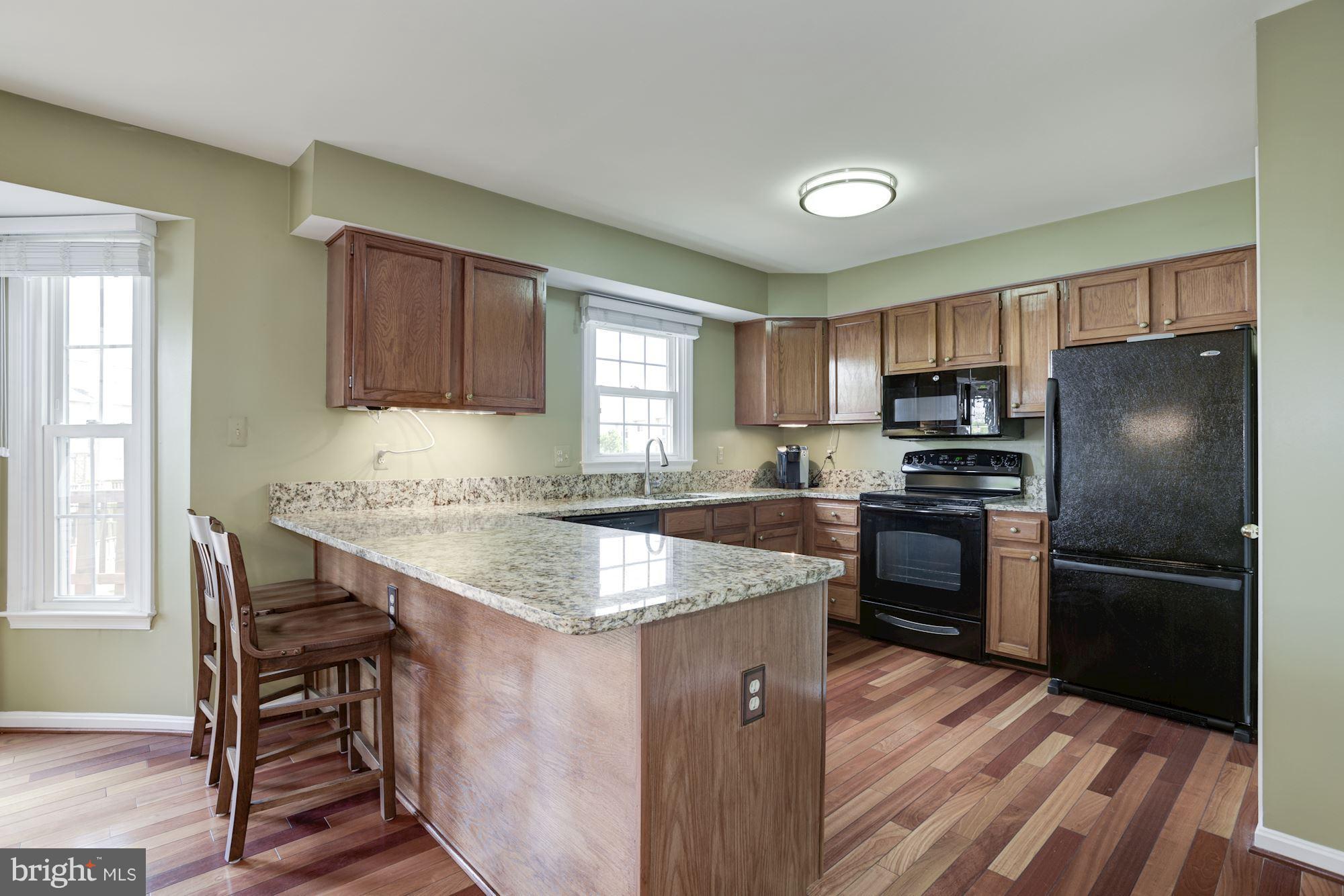 ASHBURN FARM - Residential