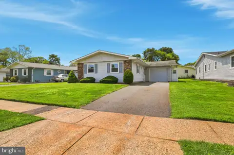 21 Clay Circle, Brick, NJ 08724 - MLS#: NJOC2044112