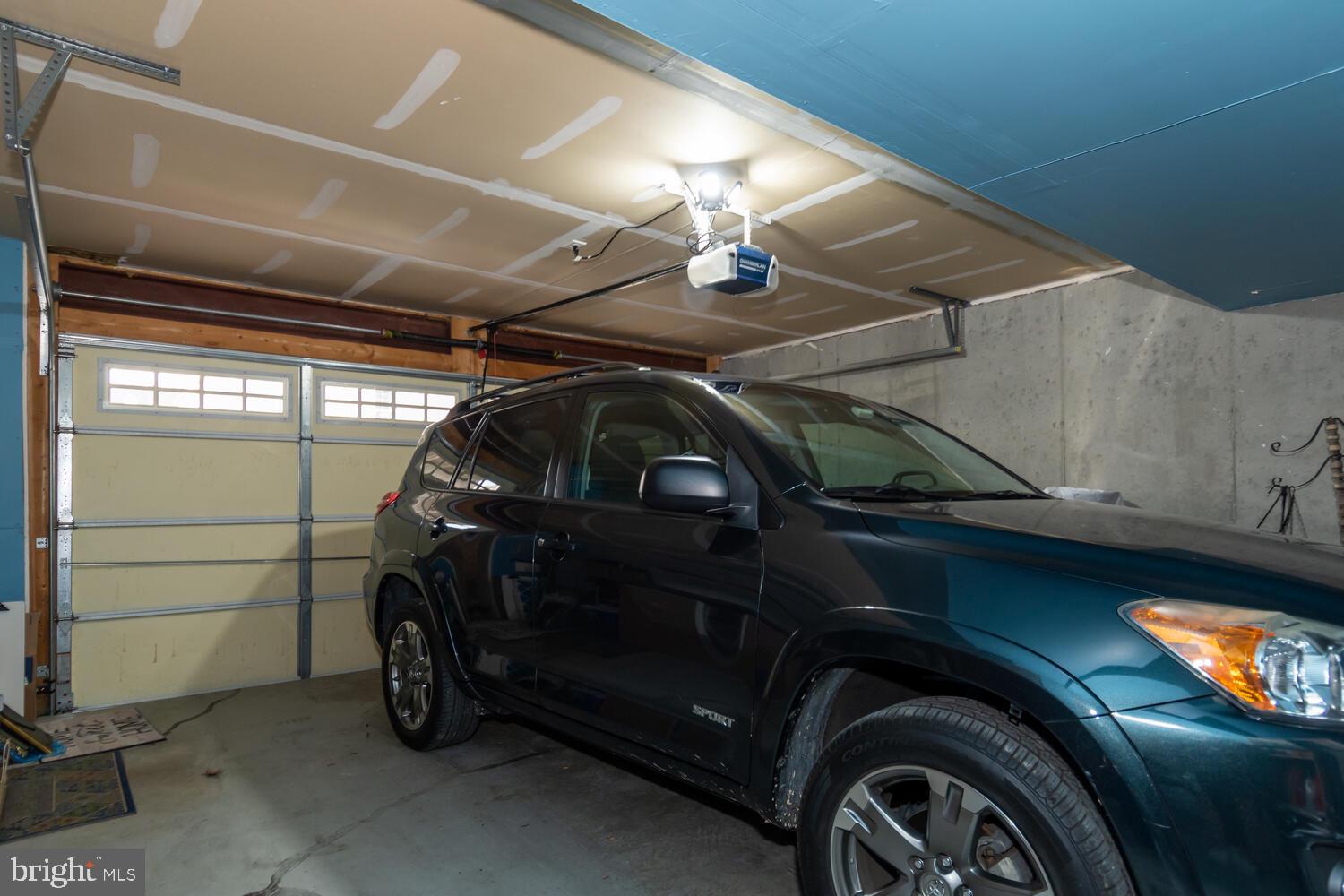 EASTON - Residential