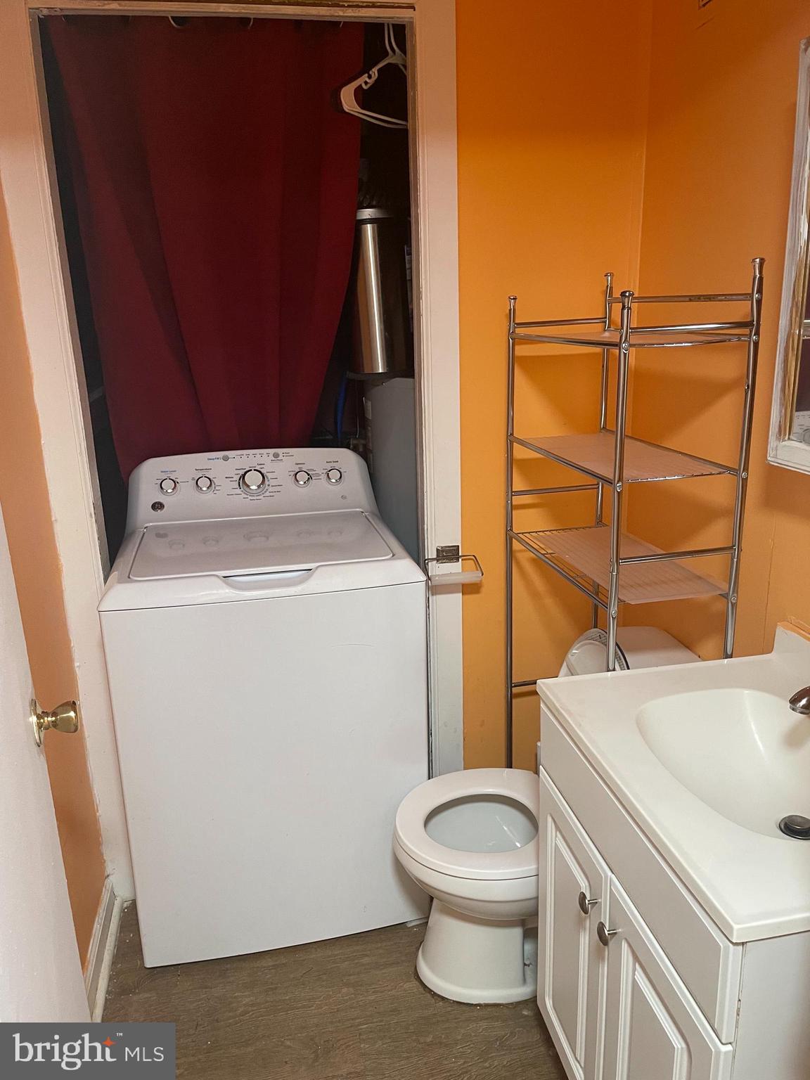 MANOKIN GLEN - Residential