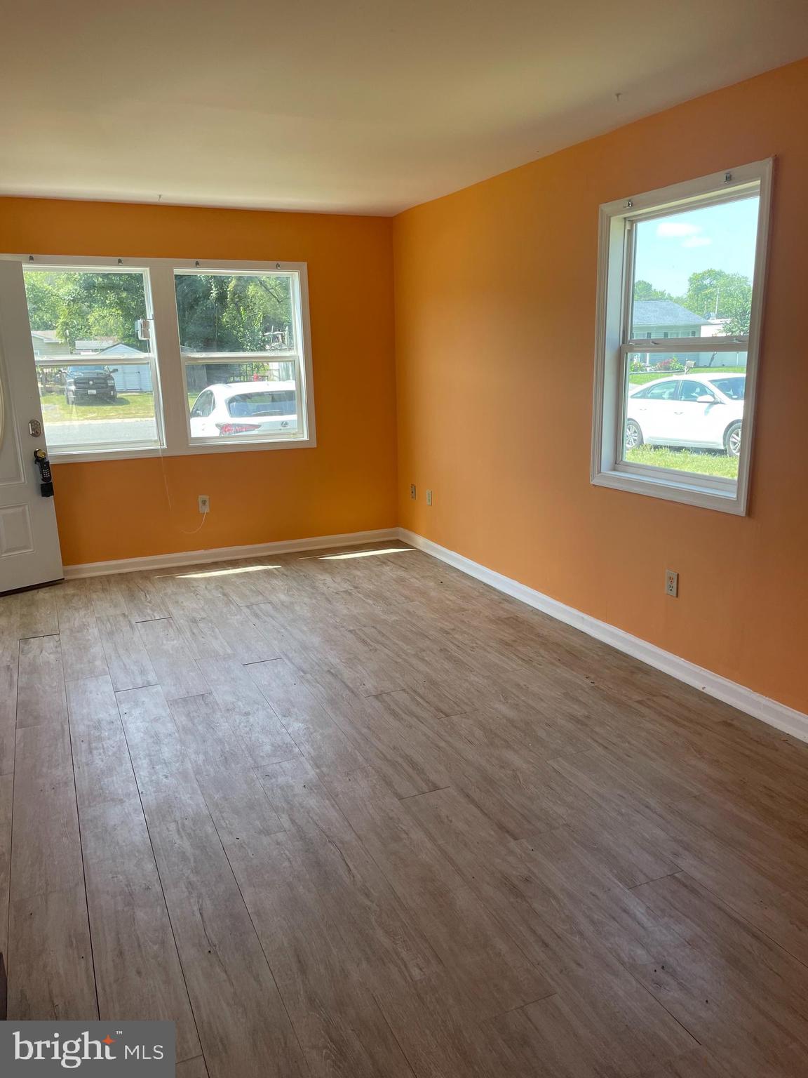 MANOKIN GLEN - Residential