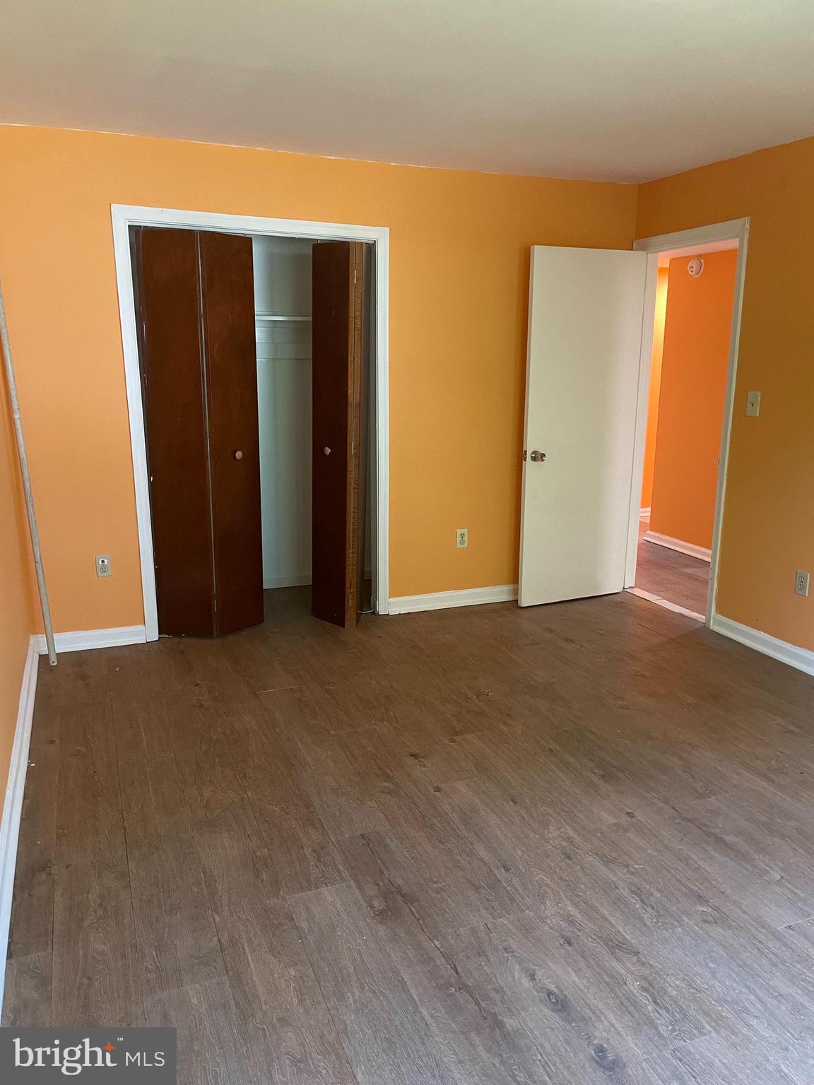 MANOKIN GLEN - Residential