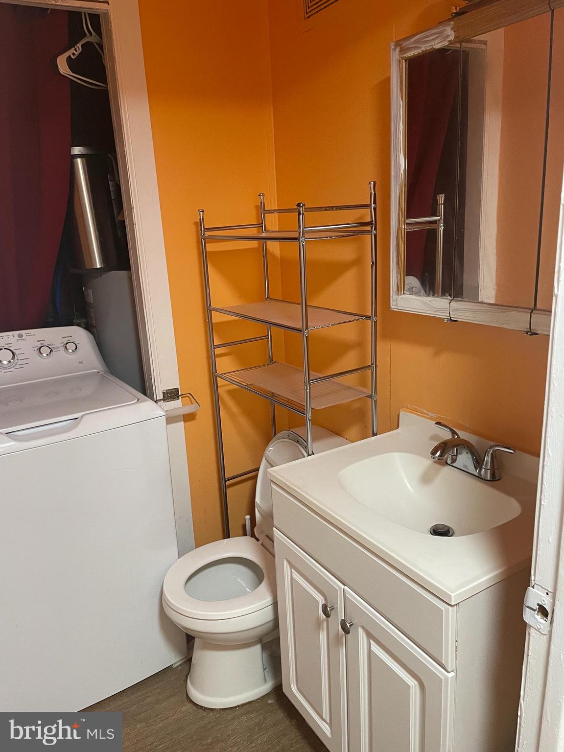 MANOKIN GLEN - Residential