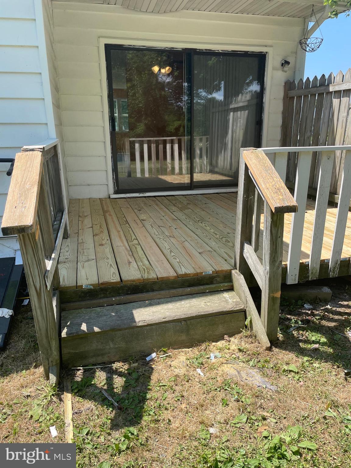 MANOKIN GLEN - Residential