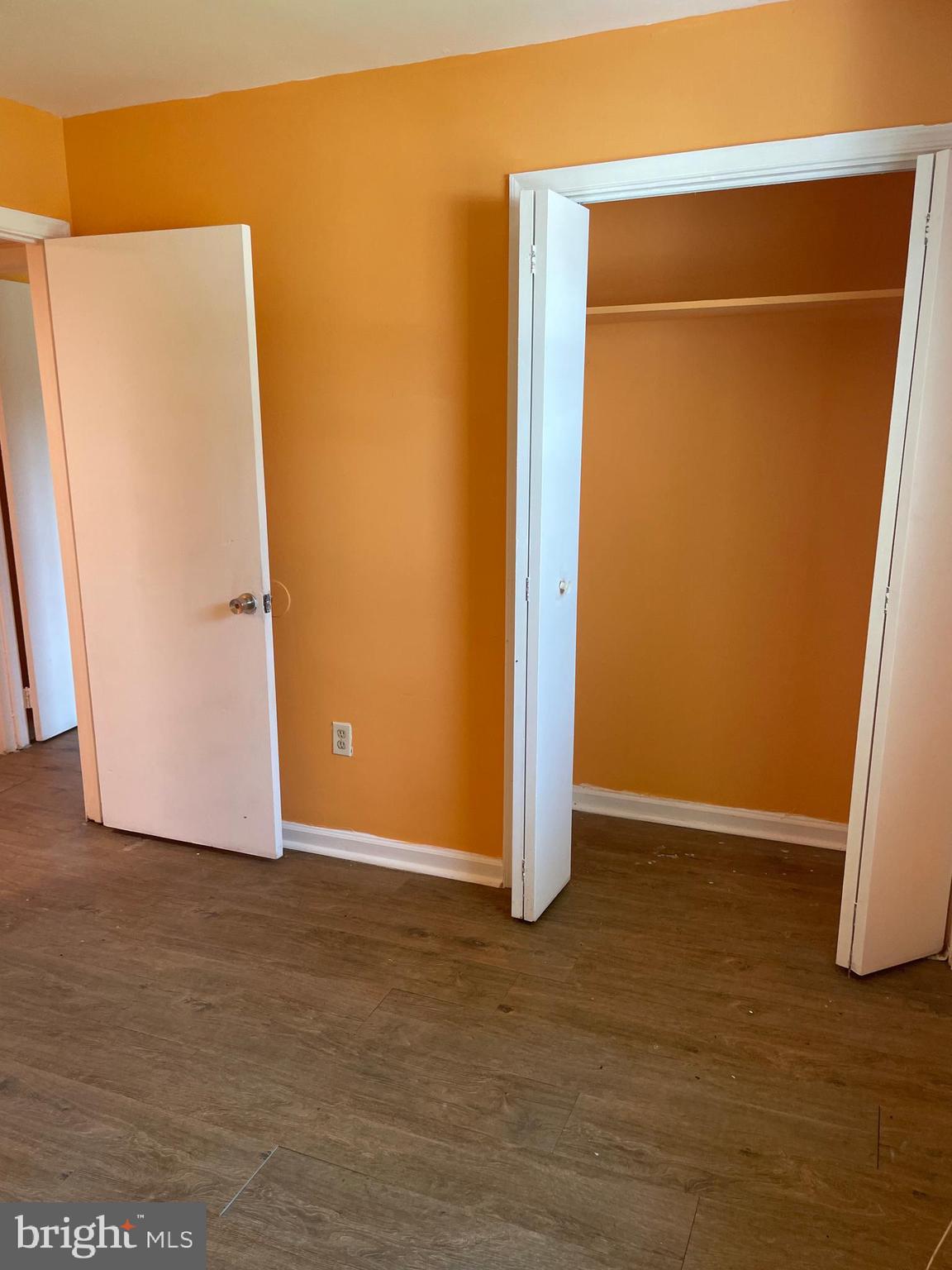 MANOKIN GLEN - Residential