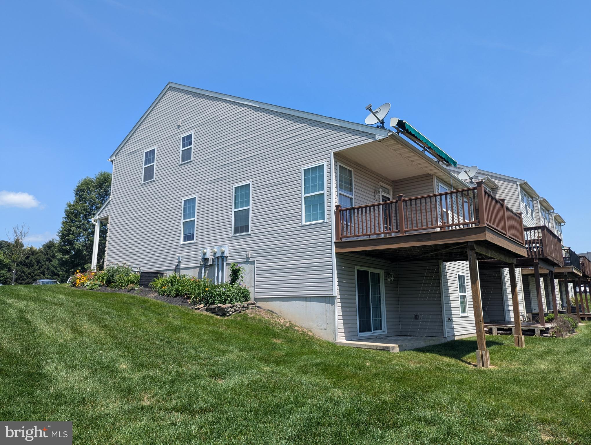 43 HELENE COURT