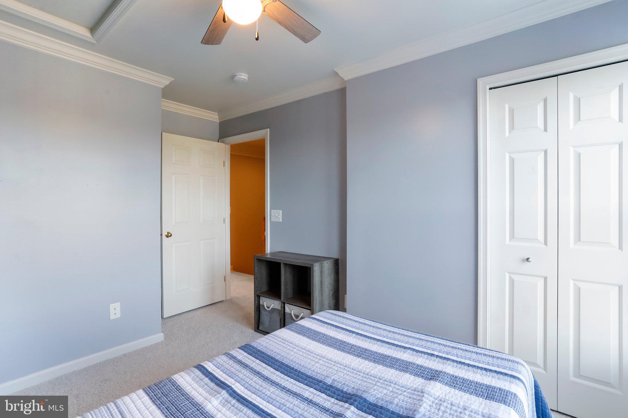 LAKELAND PLACE - Residential