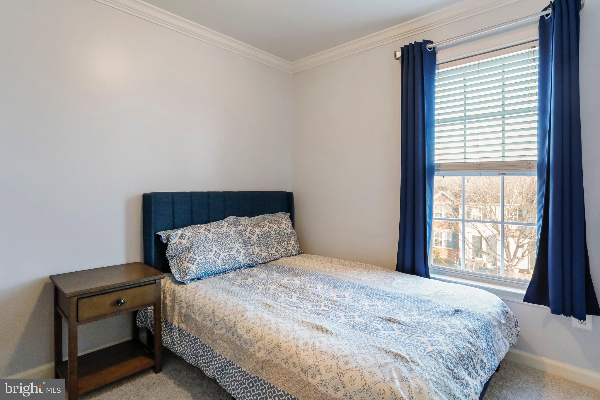 LAKELAND PLACE - Residential