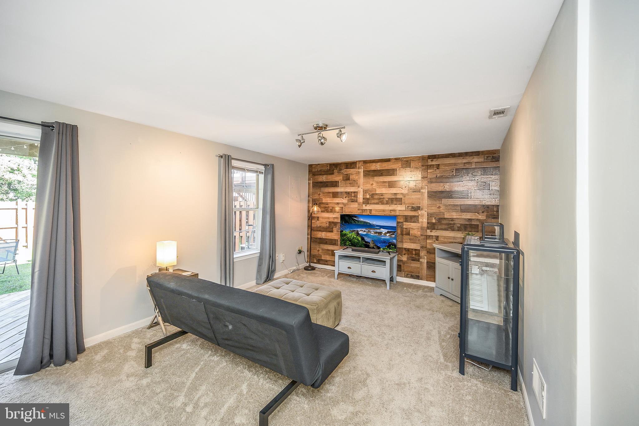 PARK RIDGE - Residential