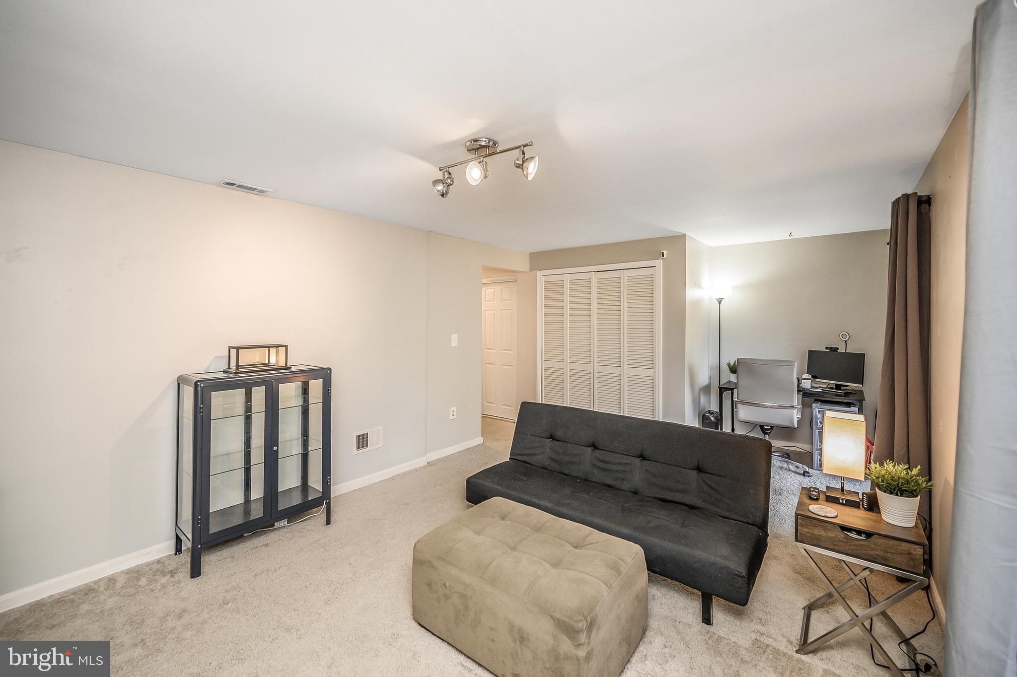 PARK RIDGE - Residential