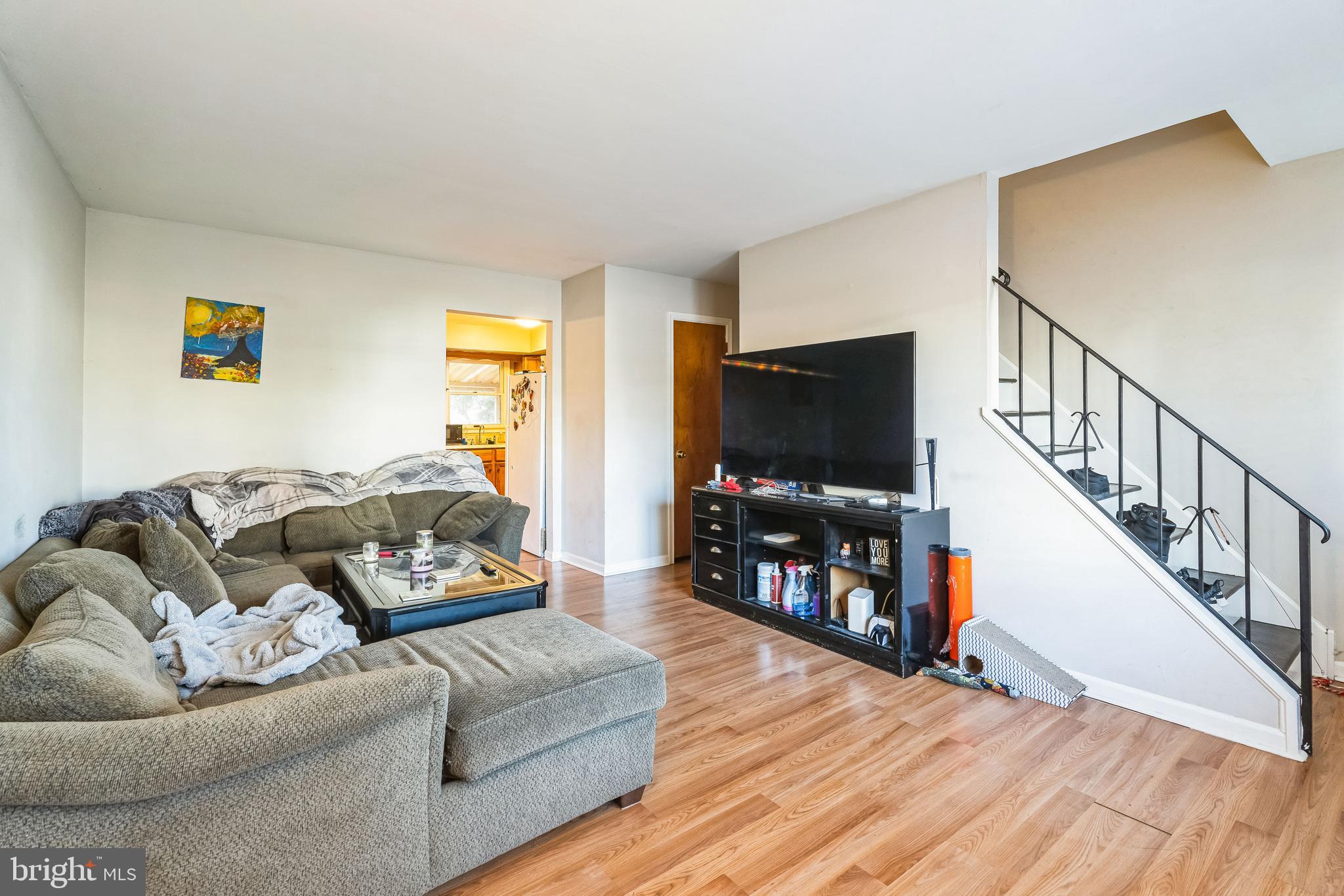 ROXBOROUGH - Residential