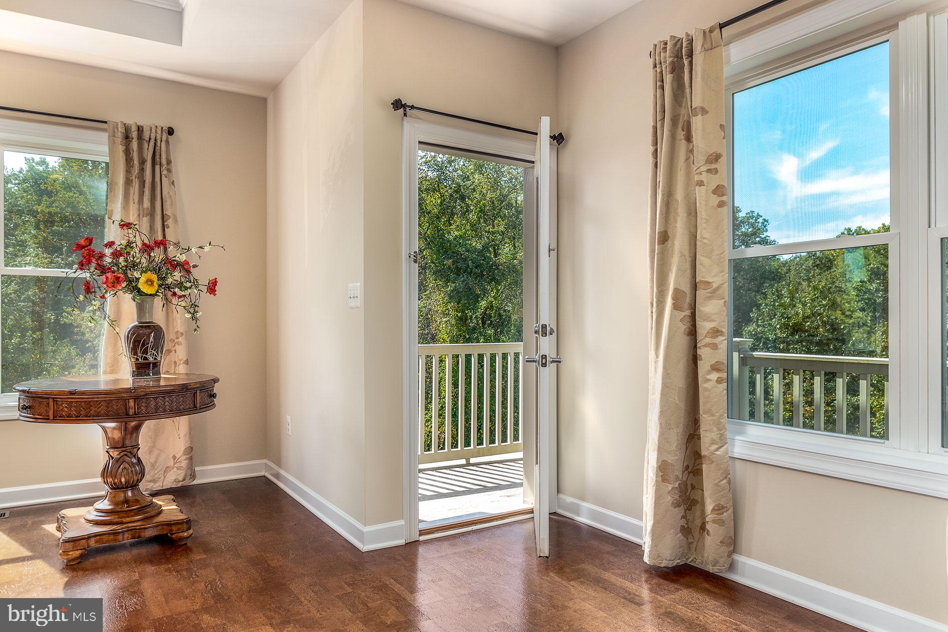 WAPLES MILL - Residential