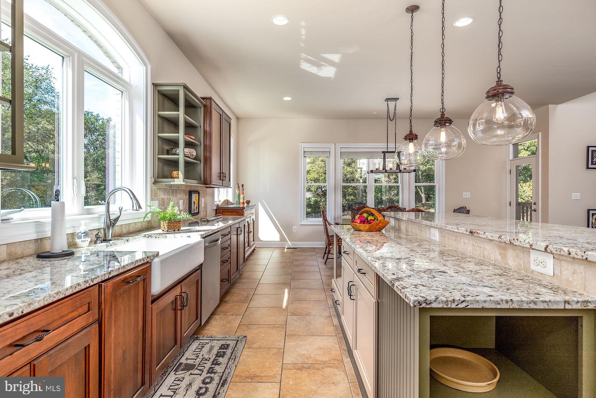 WAPLES MILL - Residential