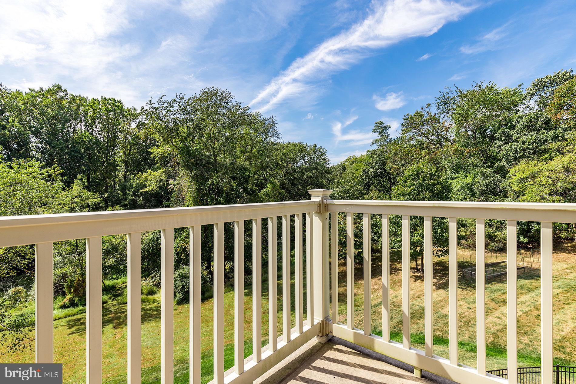 WAPLES MILL - Residential