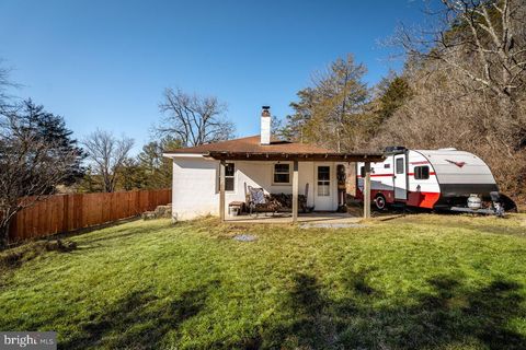 2077 DEERFIELD VALLEY ROAD WEST AUGUSTA VA 24485