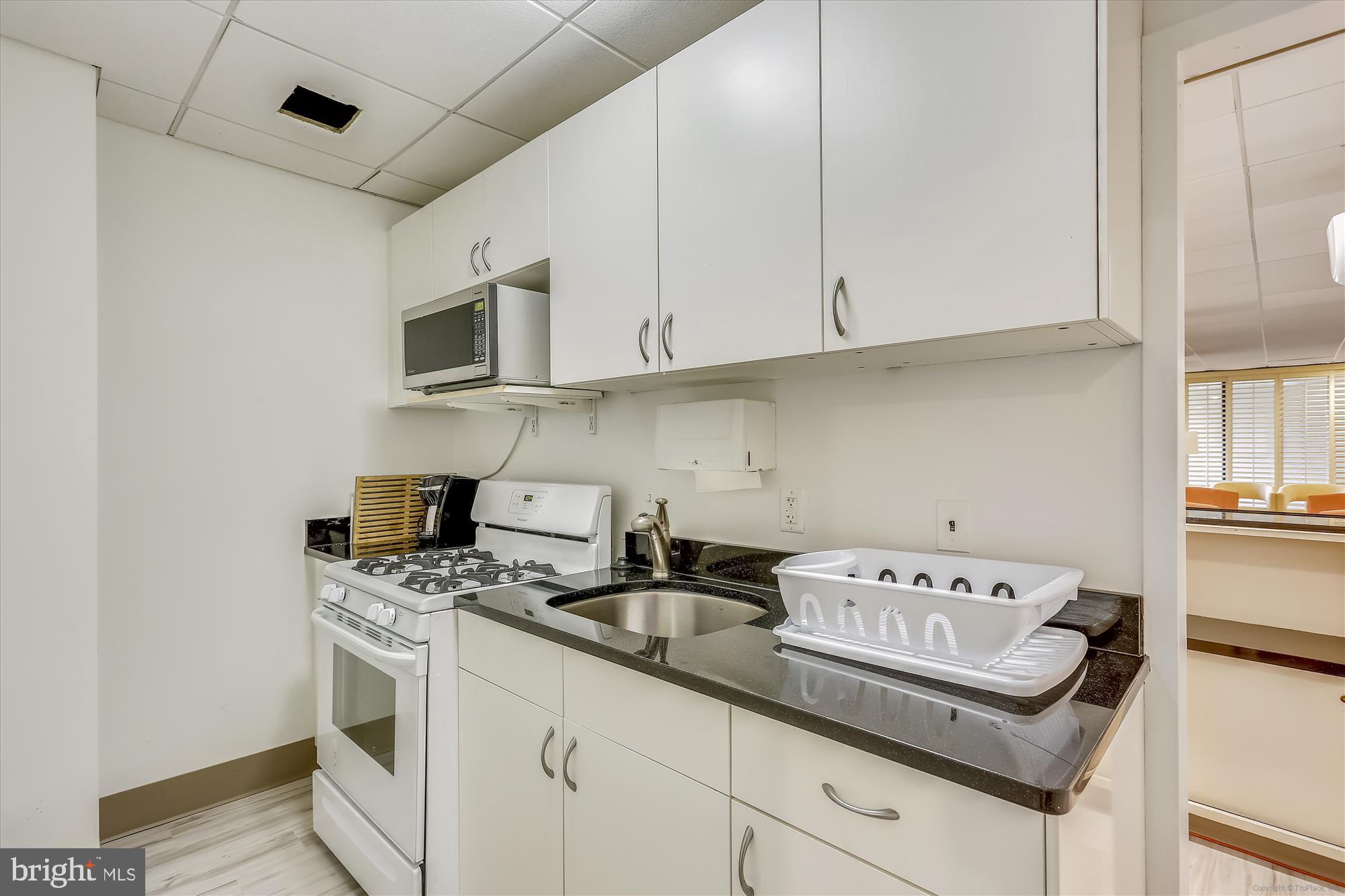 RIVIERA OF CHEVY CHASE - Residential