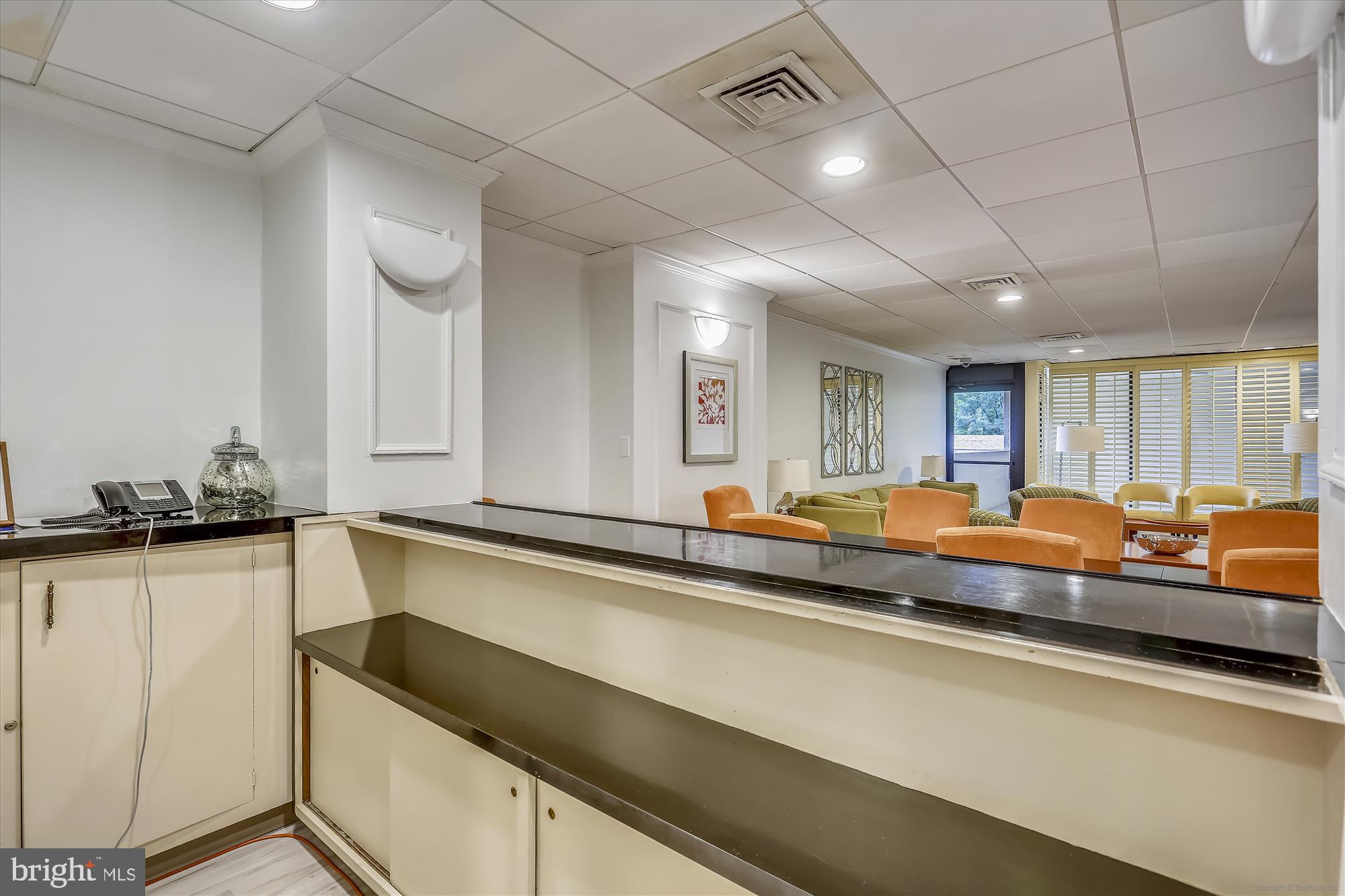 RIVIERA OF CHEVY CHASE - Residential