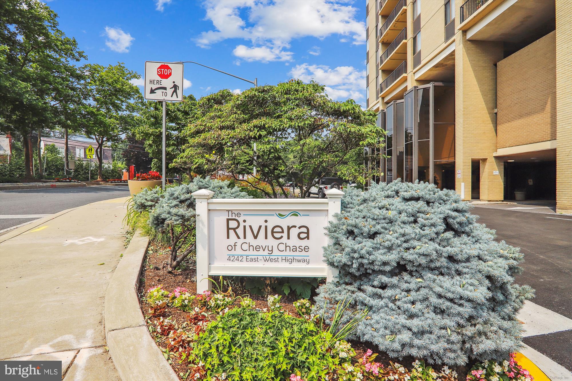 RIVIERA OF CHEVY CHASE - Residential