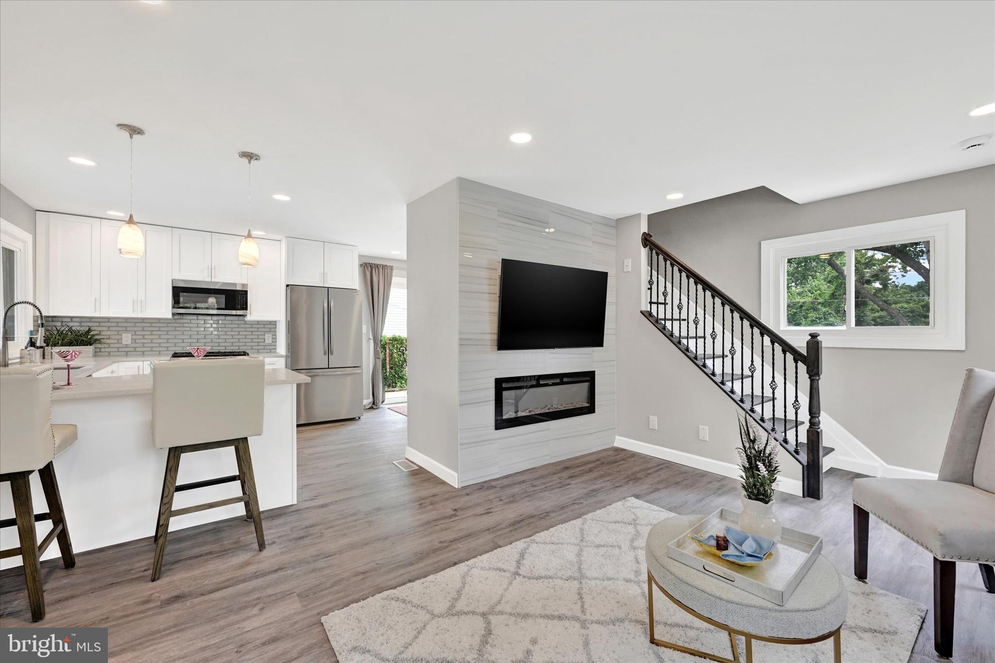 1205 LOCUST AVENUE