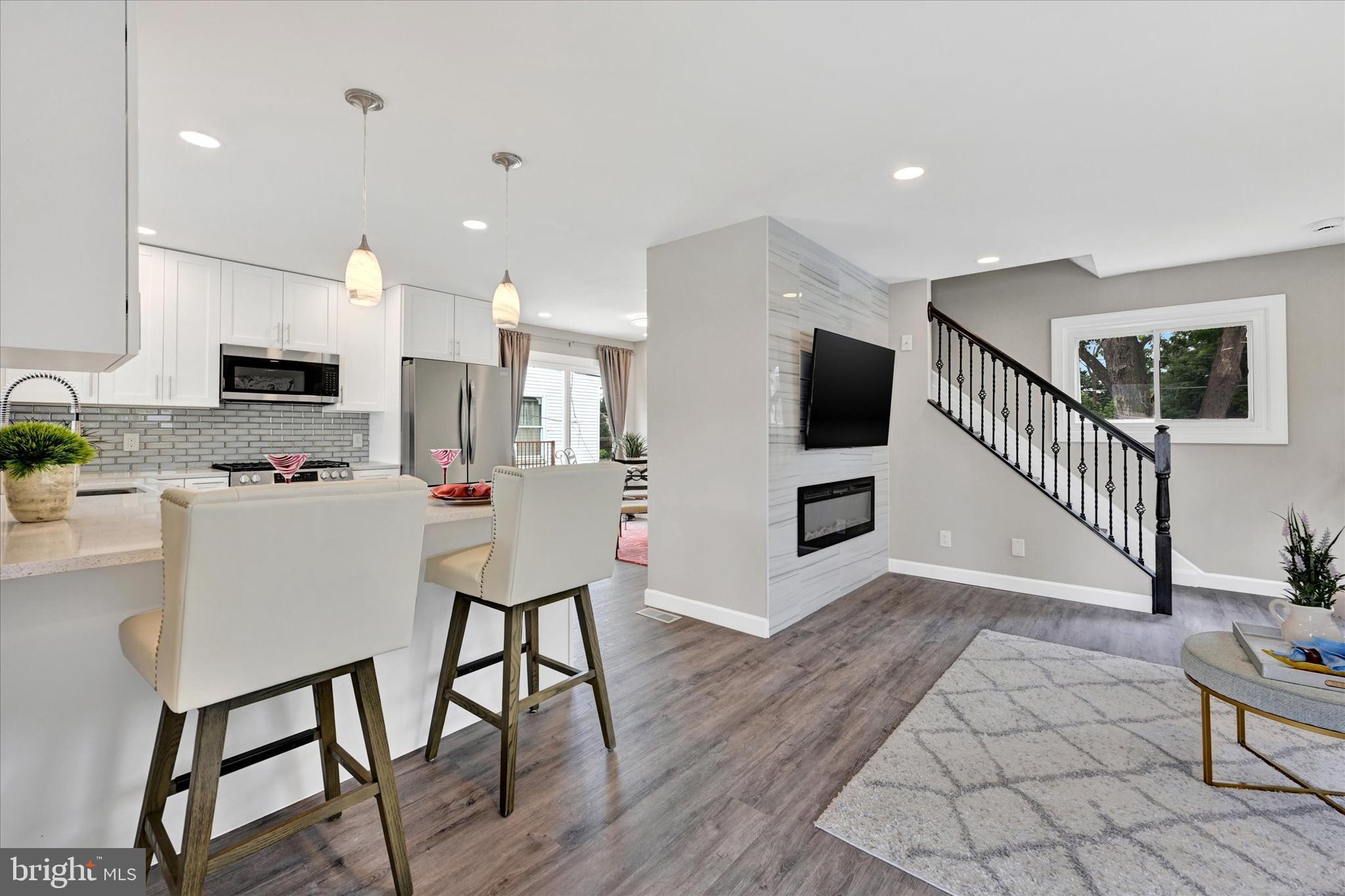 1205 LOCUST AVENUE