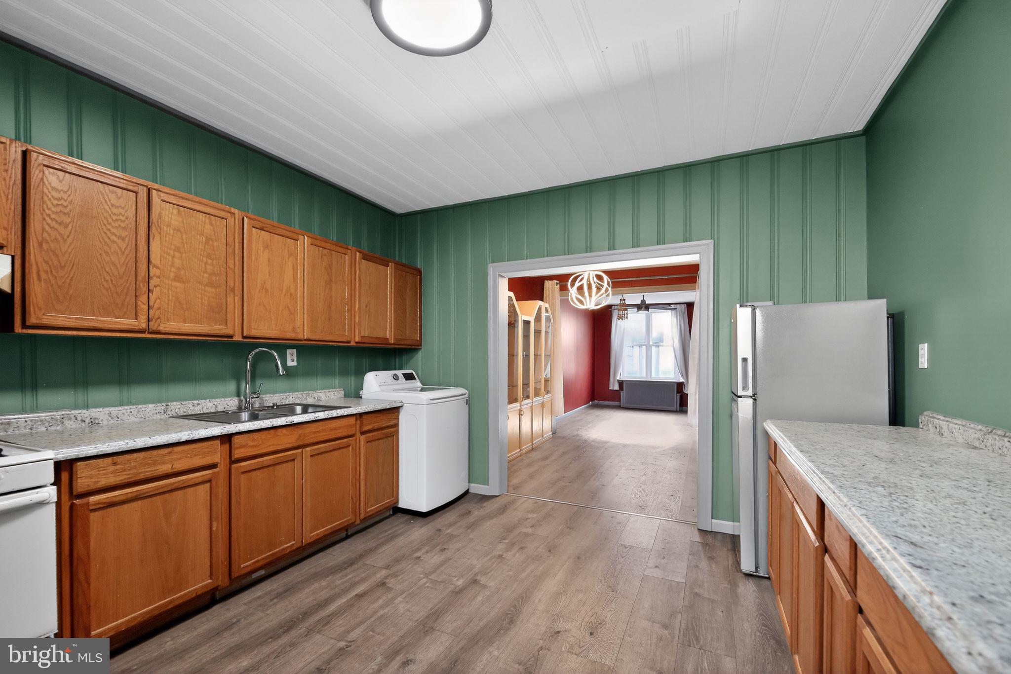 315 FITZGERALD STREET